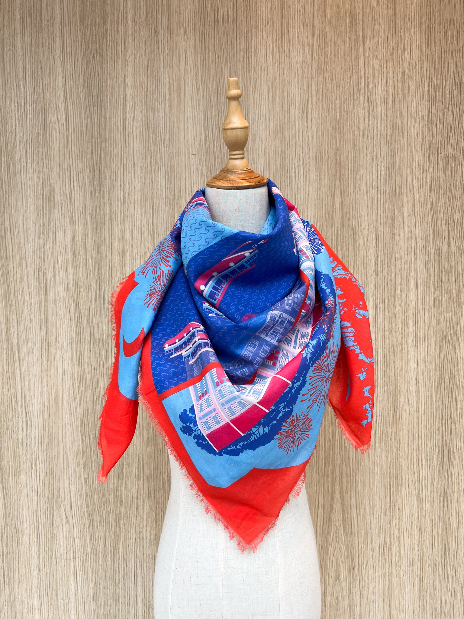 Singapore Quay Cotton Scarf - Soft & Lightweight Women's Fashion Accessory for Travel, Evening Out, and Gift Giving