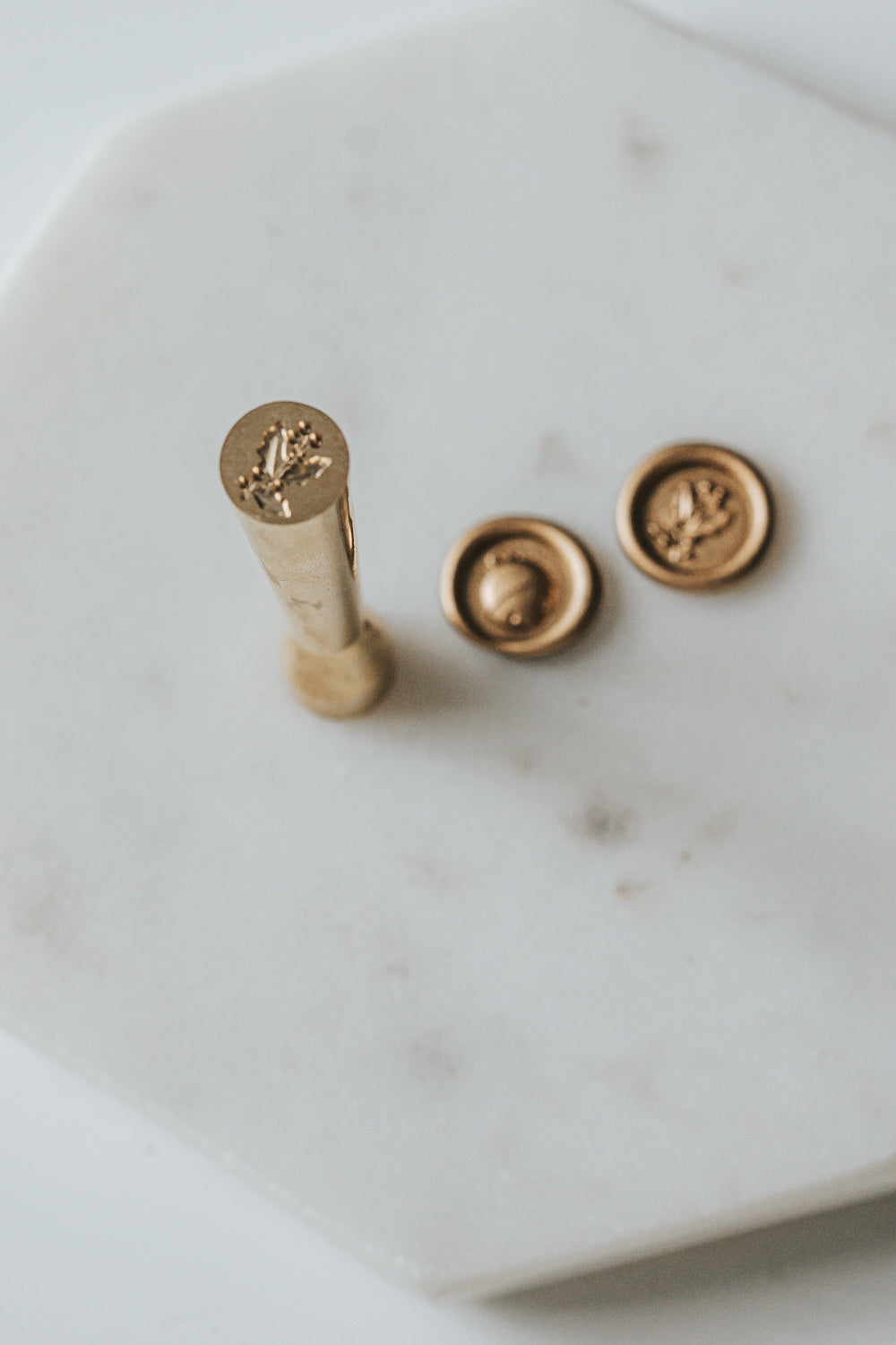 Festive Holiday Wax Seal Stamp Set - Jingle Bell & Holly Christmas Design for DIY Greeting Cards, Invitations, and Gift Wrapping (Perfect for Christmas Crafts, Wedding Favors, and Scrapbooking)
