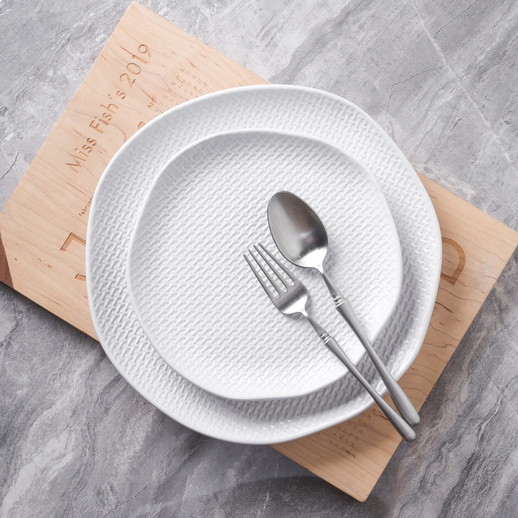 Premium Stoneware Dinner Plates - Set of 4 White Ceramic Plates for Everyday Use, Microwave & Dishwasher Safe - Elegant Dinnerware for Home, Restaurant & Special Occasions