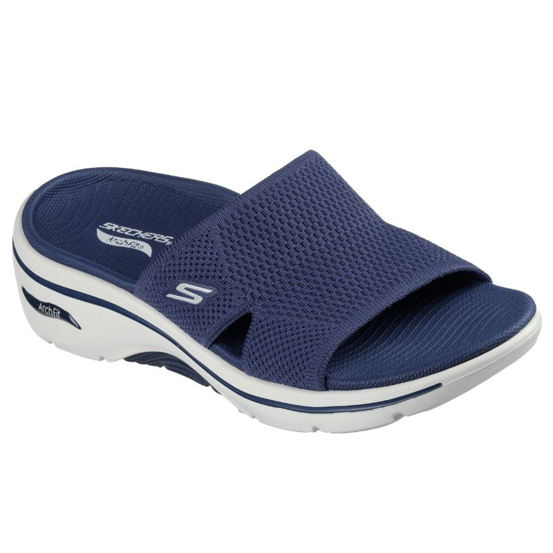 Skechers Women's Go Walk Arch Fit Dakota Slip-On Walking Shoes - Comfortable & Supportive Sneakers for Walking, Travel & Everyday Wear