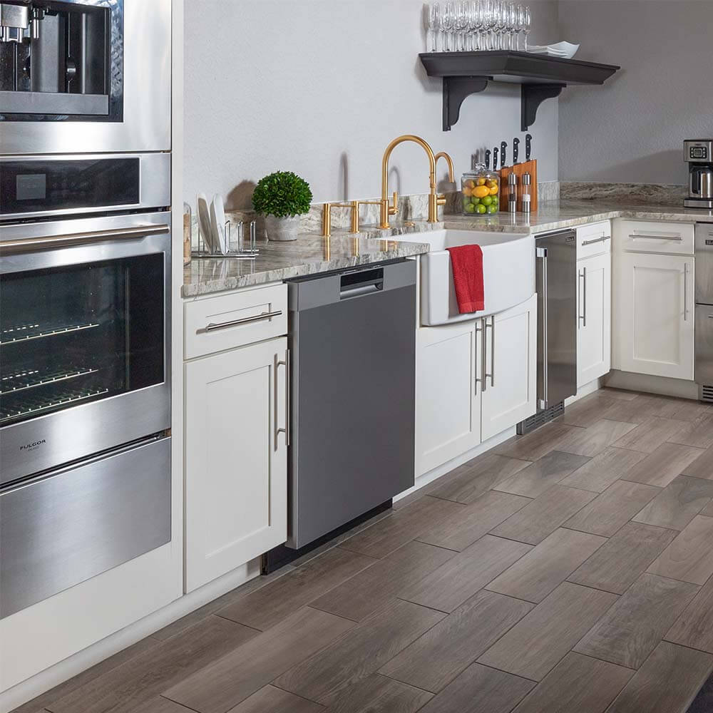 BREDA 24 Inch Panel Ready Tall Tub Dishwasher - Stainless Steel Interior, 6 Wash Cycles, Energy Star Certified (Model LUDWT30150) for Modern Kitchens and Open Concept Homes