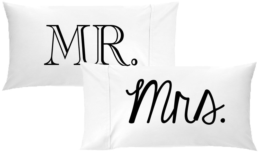 Mr and Mrs Pillowcases Set - His & Hers Queen Size Anniversary Wedding Gift for Couples - Romantic Bedroom Decor for Newlyweds, Valentine's Day & Special Occasions
