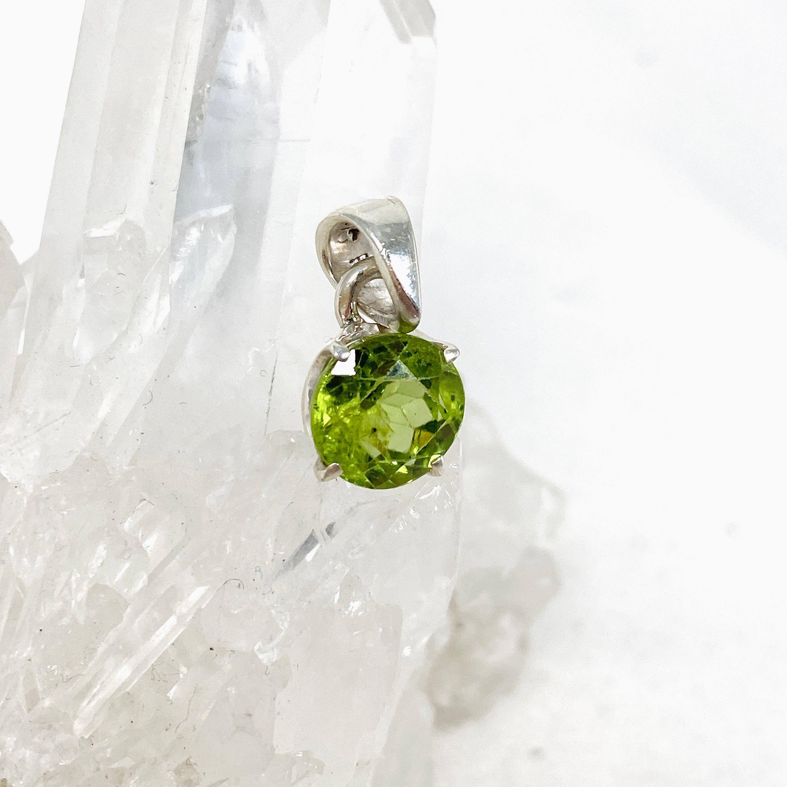 Natural Peridot Gemstone Round Faceted Pendant Necklace - 925 Sterling Silver Jewelry for Women - Perfect for Birthdays, Anniversaries & Everyday Elegance