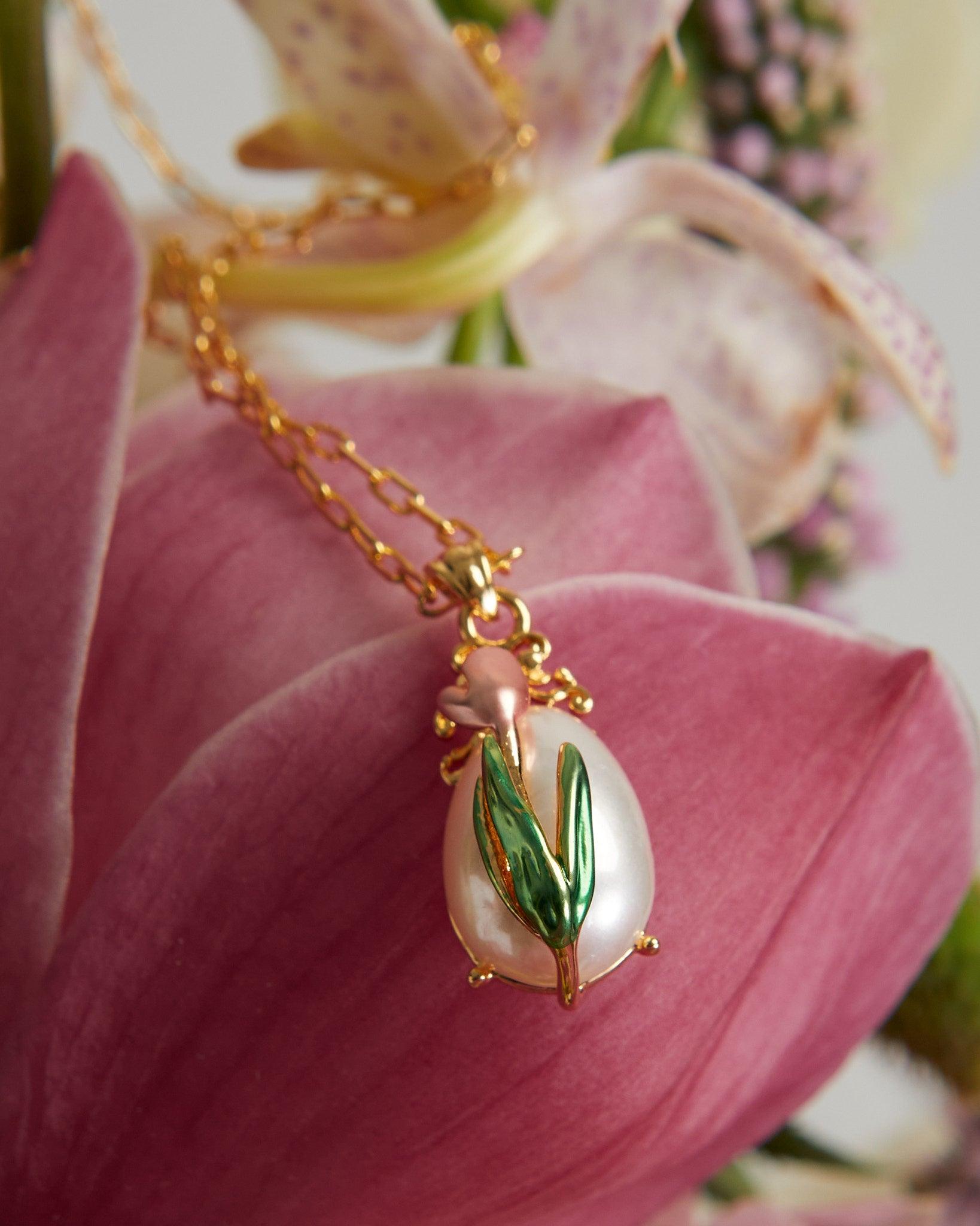 In The Garden Necklace - Elegant Floral Pendant Jewelry for Women | Perfect for Weddings, Parties & Everyday Wear