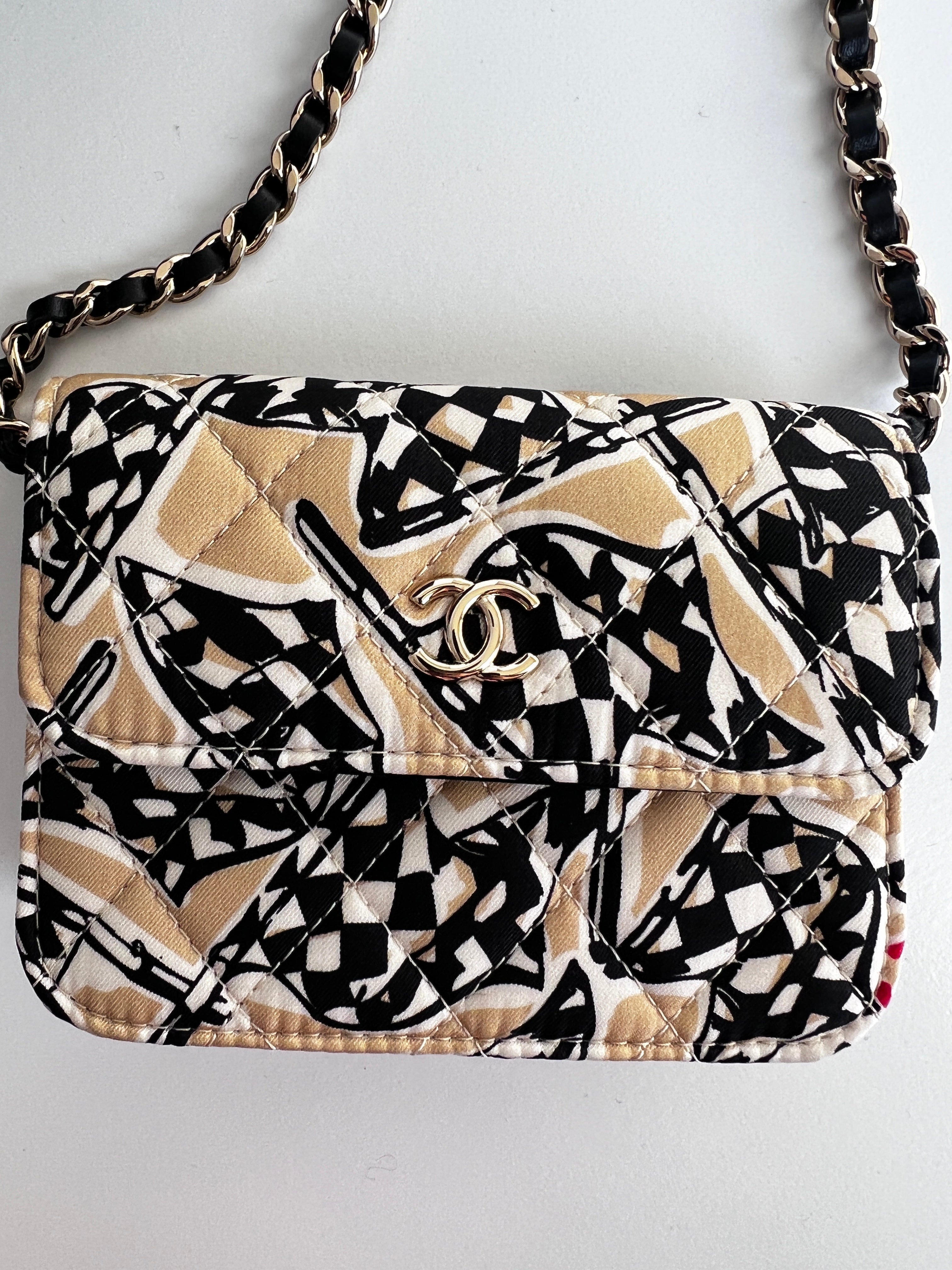 Chanel Earend Checkered Flag Print Mini Chain Shoulder Bag 2022 - Beige, Black & Gold | Luxury Crossbody Purse for Women, Perfect for Parties, Date Nights & Special Occasions