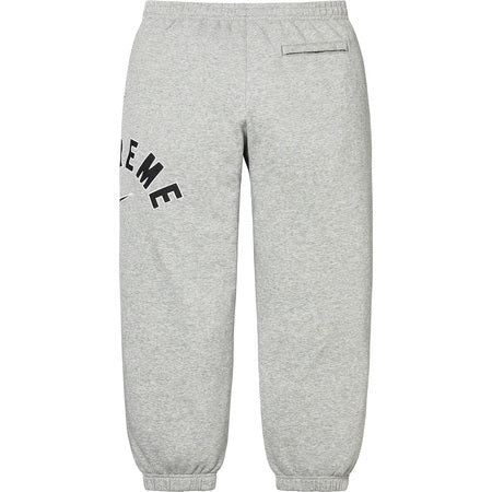 Supreme x Nike Arc Sweatpants - Men's Grey Joggers for Casual Wear & Street Style | Comfortable Lounge Pants for Gym, Running & Everyday Outfits