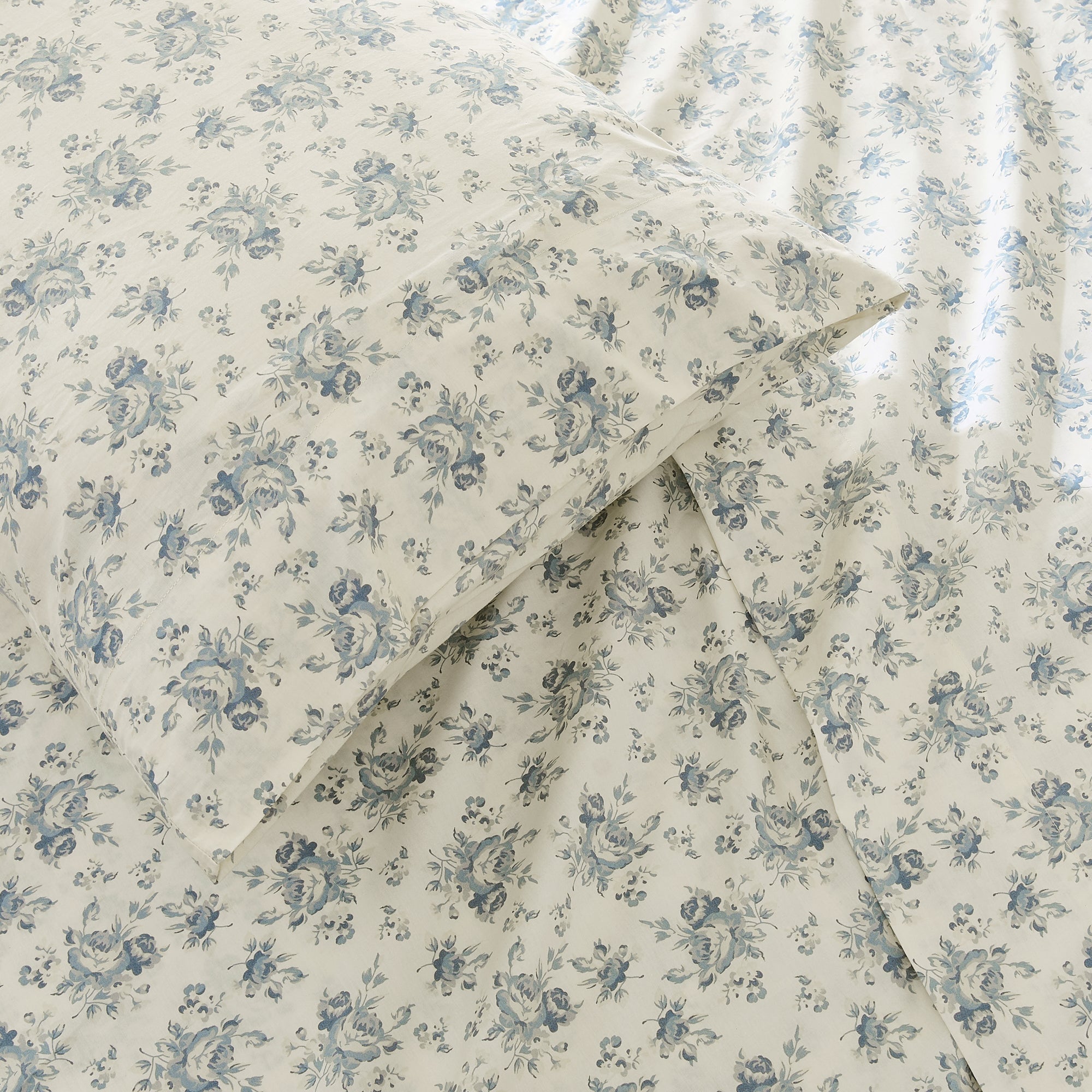 Premium 100% Cotton Rose Garden Bed Sheet Set - Soft, Breathable & Wrinkle-Free for Ultimate Comfort - Perfect for Master Bedroom, Guest Room & Dormitory