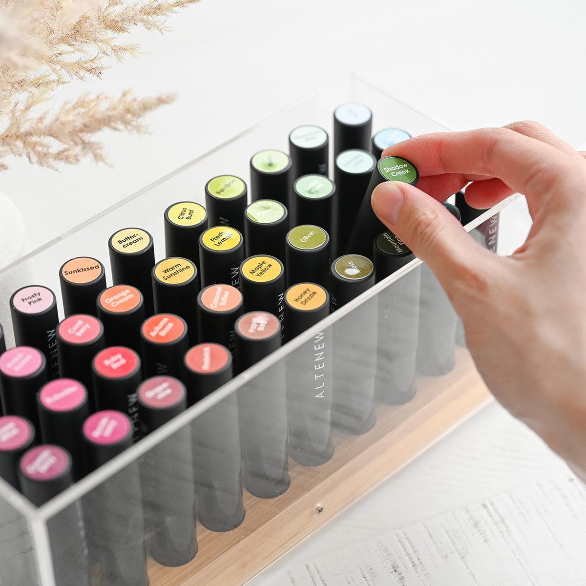 Mini Blending Brush Storage for Makeup Artists - Portable Cosmetic Brush Holder for Travel & Home Organization - Perfect for Makeup Brushes, Eyebrow Brushes & Beauty Tools