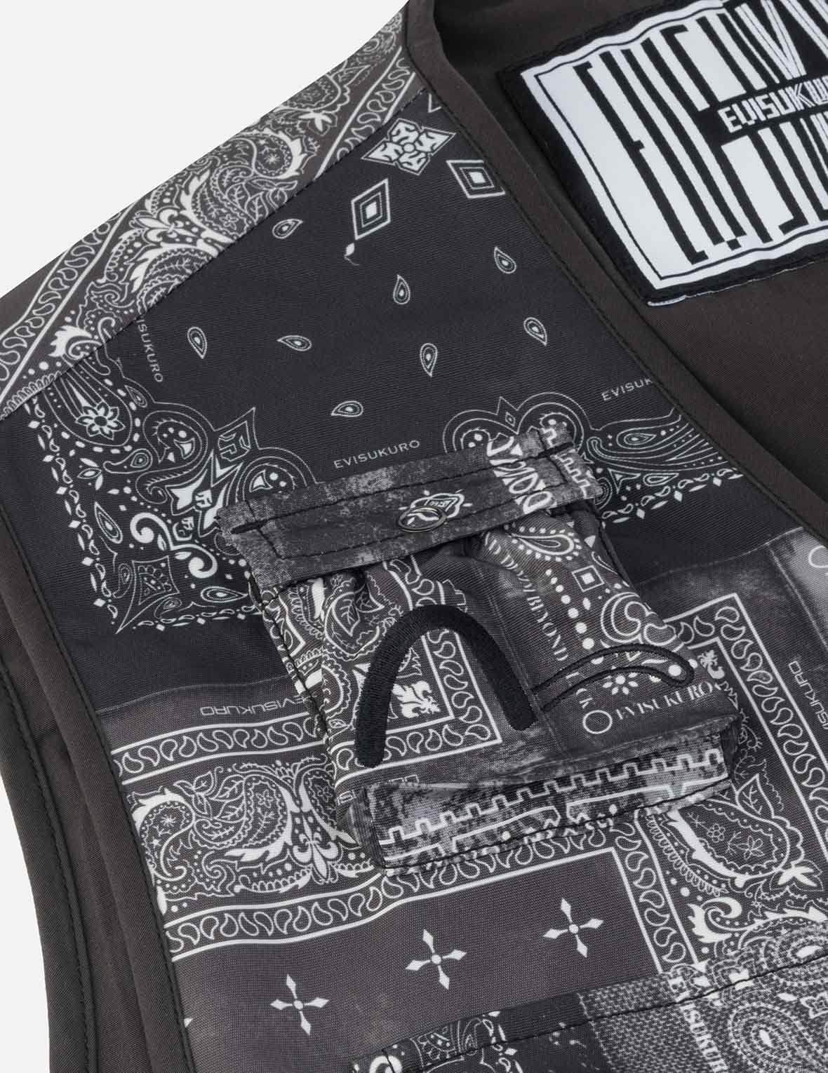Stylish Allover Paisley Print Oversized Cargo Vest for Women - Trendy Layering Piece for Fall Fashion, Outdoor Adventures & Streetwear Outfits