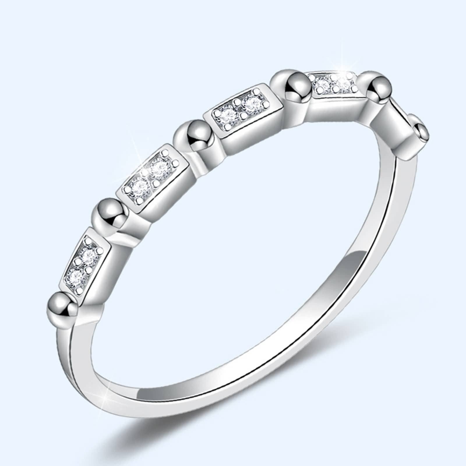 Elegant Silver Wedding Rings for Women - Thin Bridal Band Engagement Ring in Gold & Silver for Valentine's Day, Anniversary & Birthday Gifts - Perfect for Proposals, Weddings & Romantic Occasions