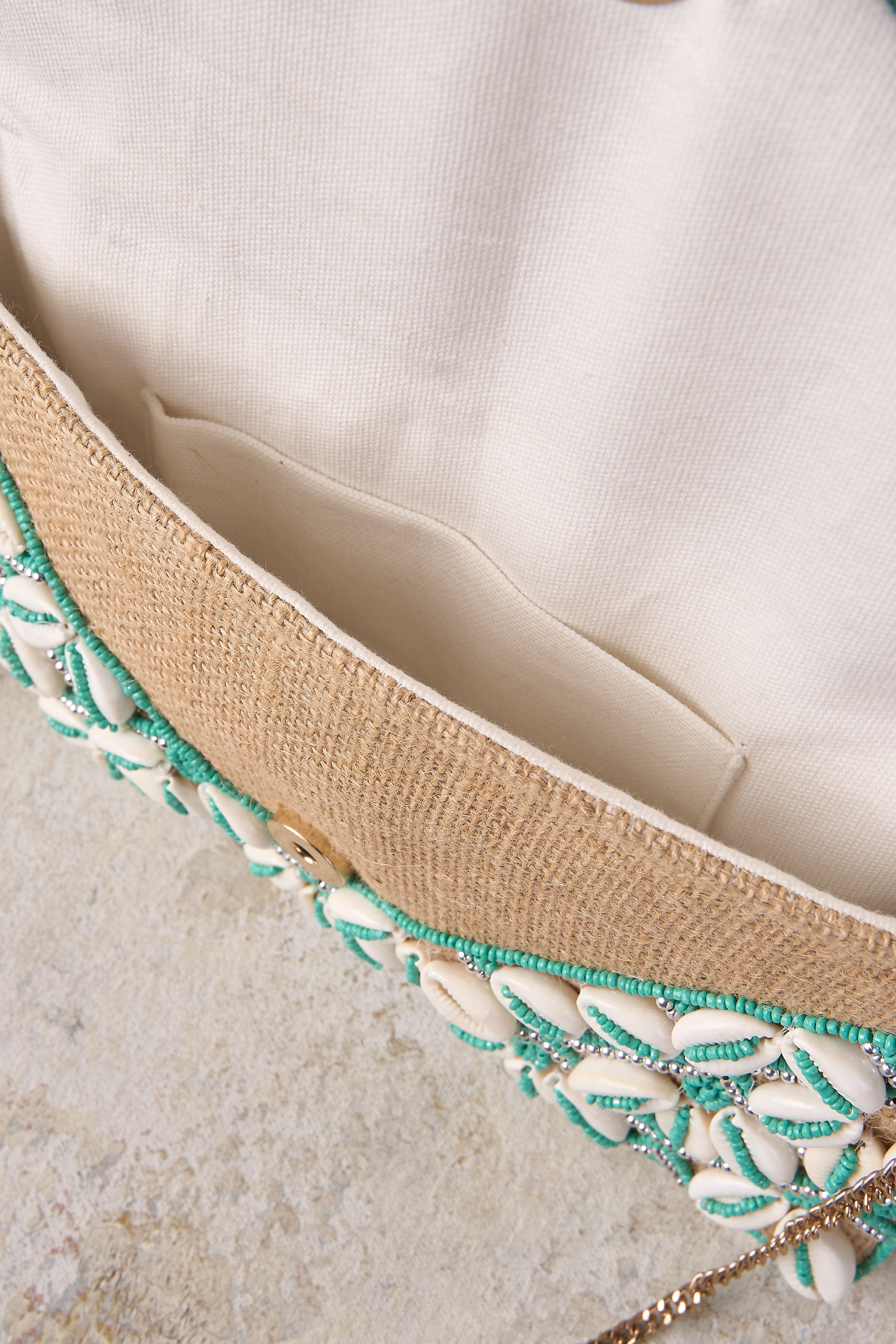 Elegant Shell Beaded Clutch Purse for Women - Stylish Handbag for Evening Parties, Weddings & Special Occasions