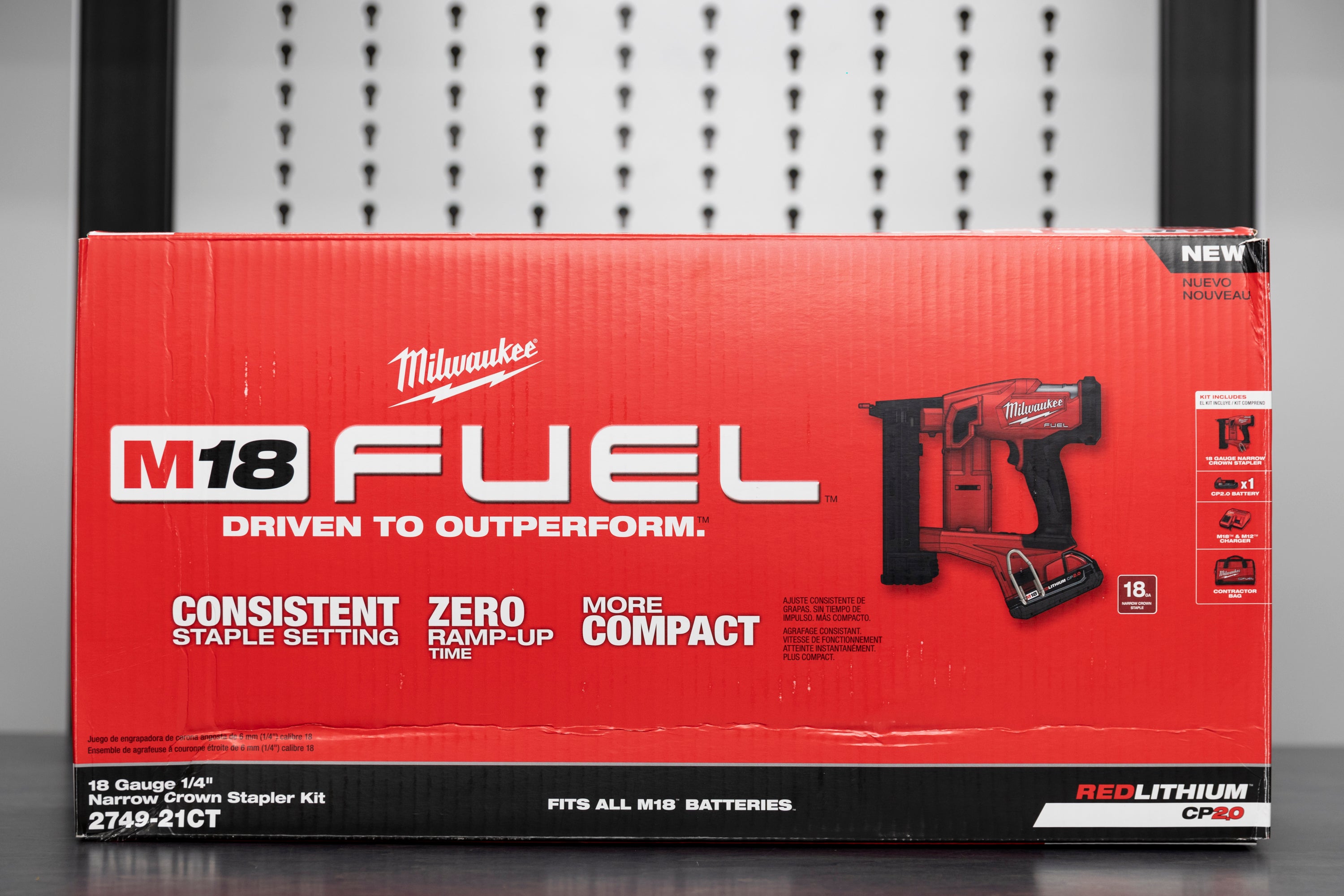 Milwaukee M18 FUEL 18GA 1/4