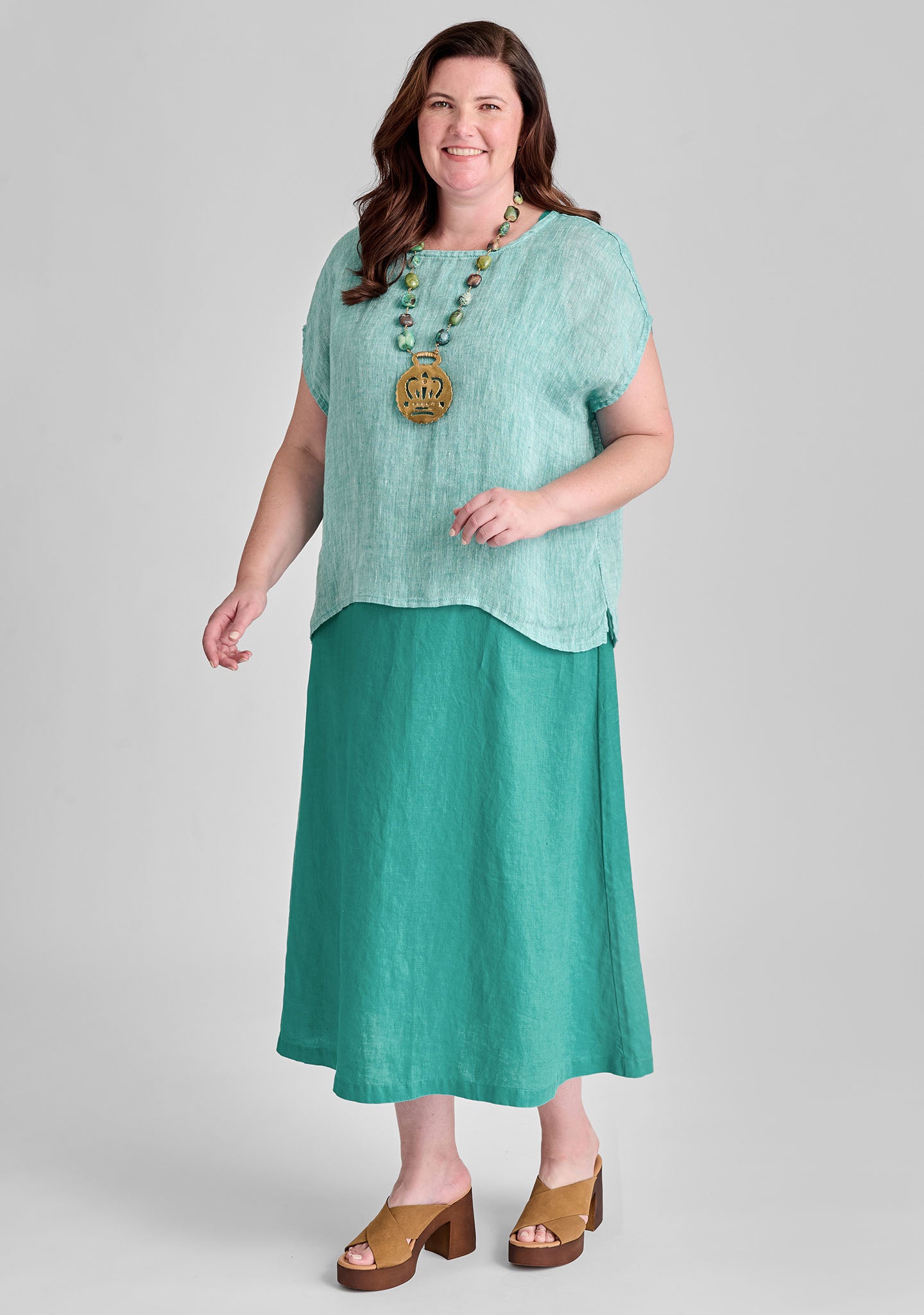 Premium Linen T-Shirt for Women - Soft & Breathable Summer Tee - Casual Comfort Wear for Outdoors, Travel & Everyday Use