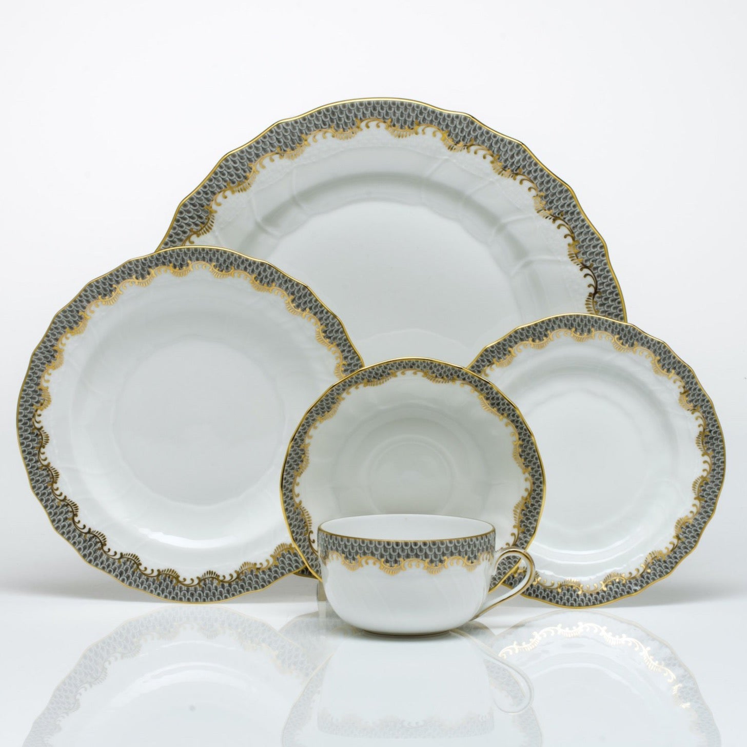Premium Fish Scale Design Bread and Butter Plate Set - Elegant Gray Ceramic Dish for Dining, Entertaining, and Home Decor | Perfect for Restaurants, Tea Parties, and Gift Giving