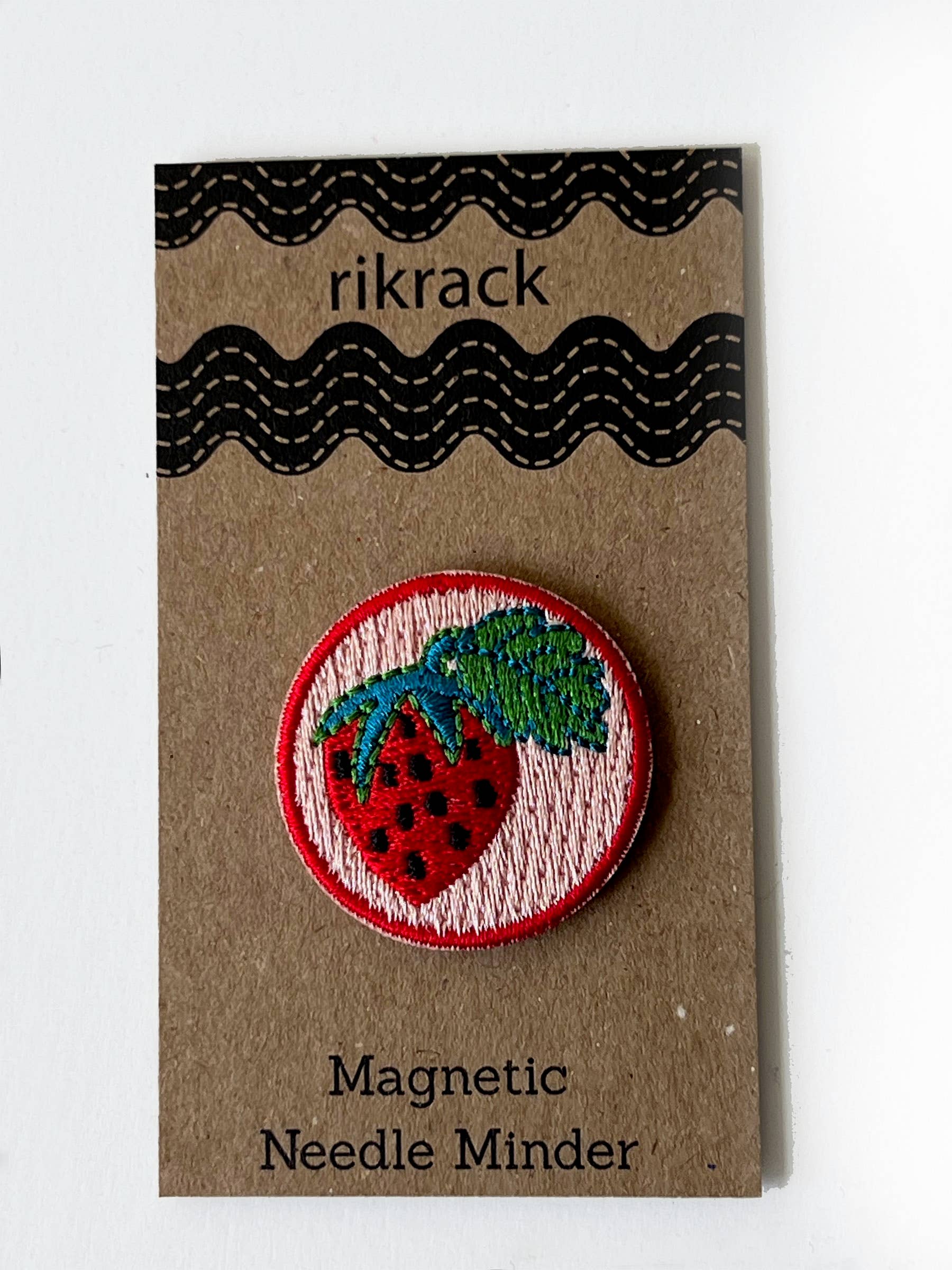 Strawberry Embroidery Needle Minder - Magnetic Needle Holder for Sewing, Cross Stitch & Crafting - Perfect for Needlework, Quilting & DIY Projects