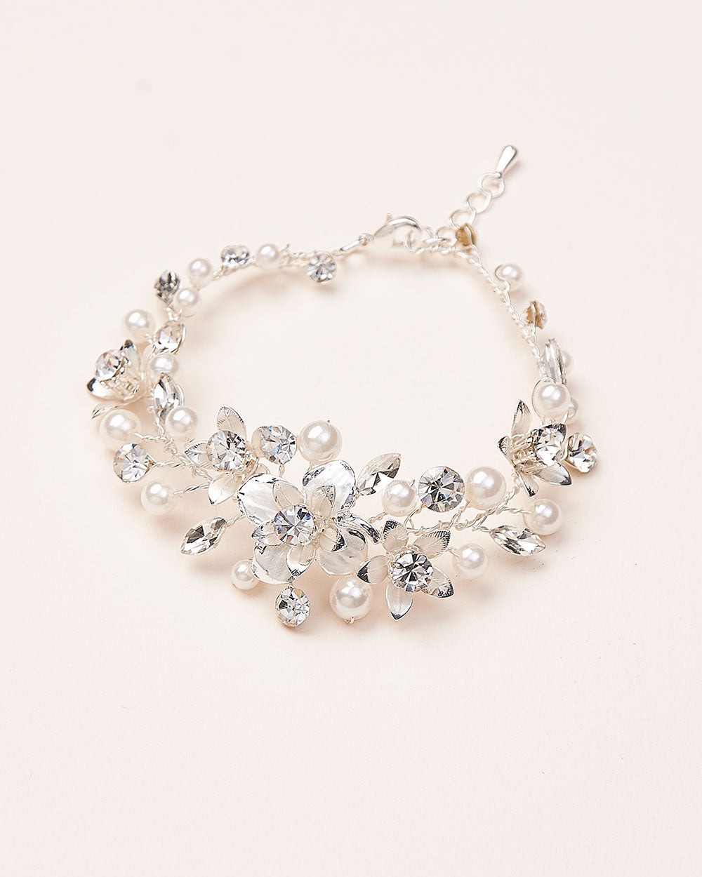 Elegant Petite Pearl & Floral Bracelet for Women - Dainty Handmade Jewelry Gift for Her - Perfect for Weddings, Date Nights & Special Occasions