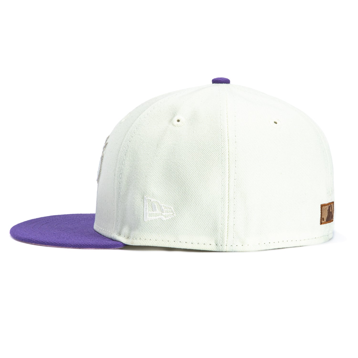 New Era 59Fifty New York Mets 25th Anniversary Patch Script Baseball Cap - White & Purple Adjustable Snapback Hat for Men & Women | Perfect for Baseball Games, Sports Events & Streetwear Fashion