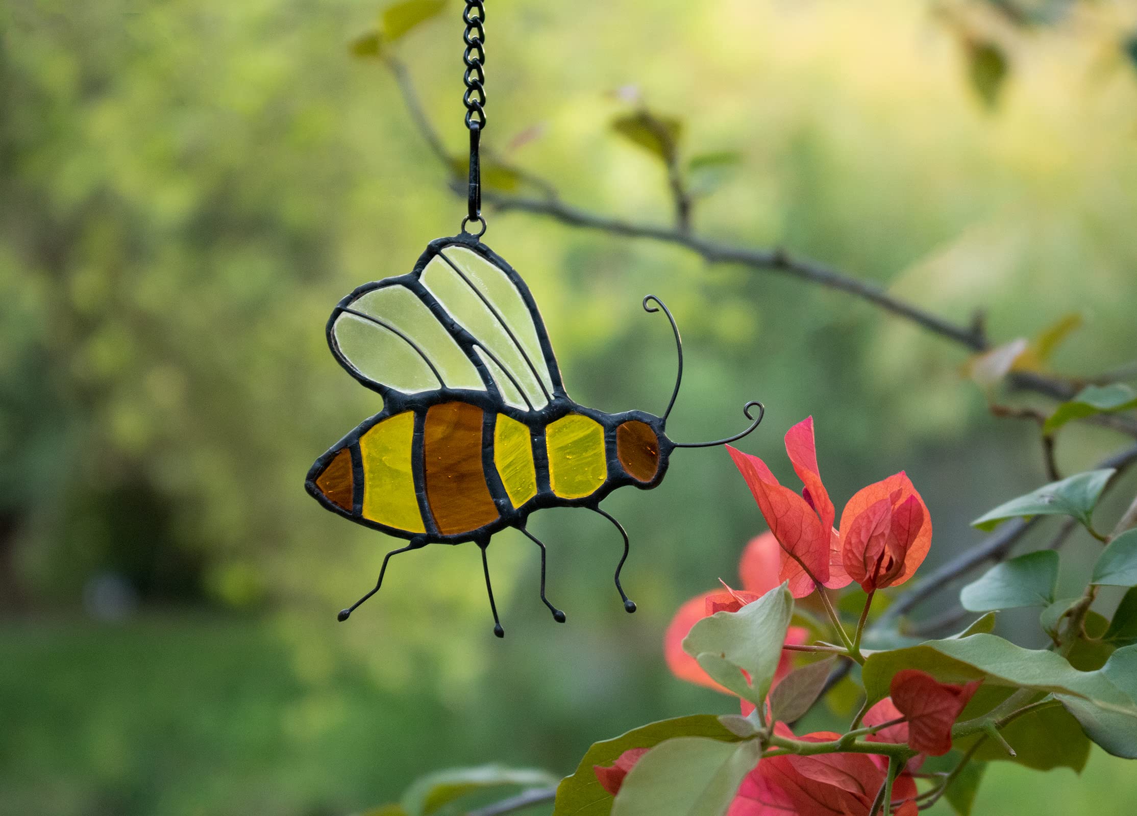 Handmade Bee Suncatcher Stained Glass Window Hanging - Honey Bee Decor for Home, Garden & Office - Unique Gifts for Women, Mom, Grandma, Birthday & Special Occasions - Perfect for Windows, Patios & Wedding Decorations