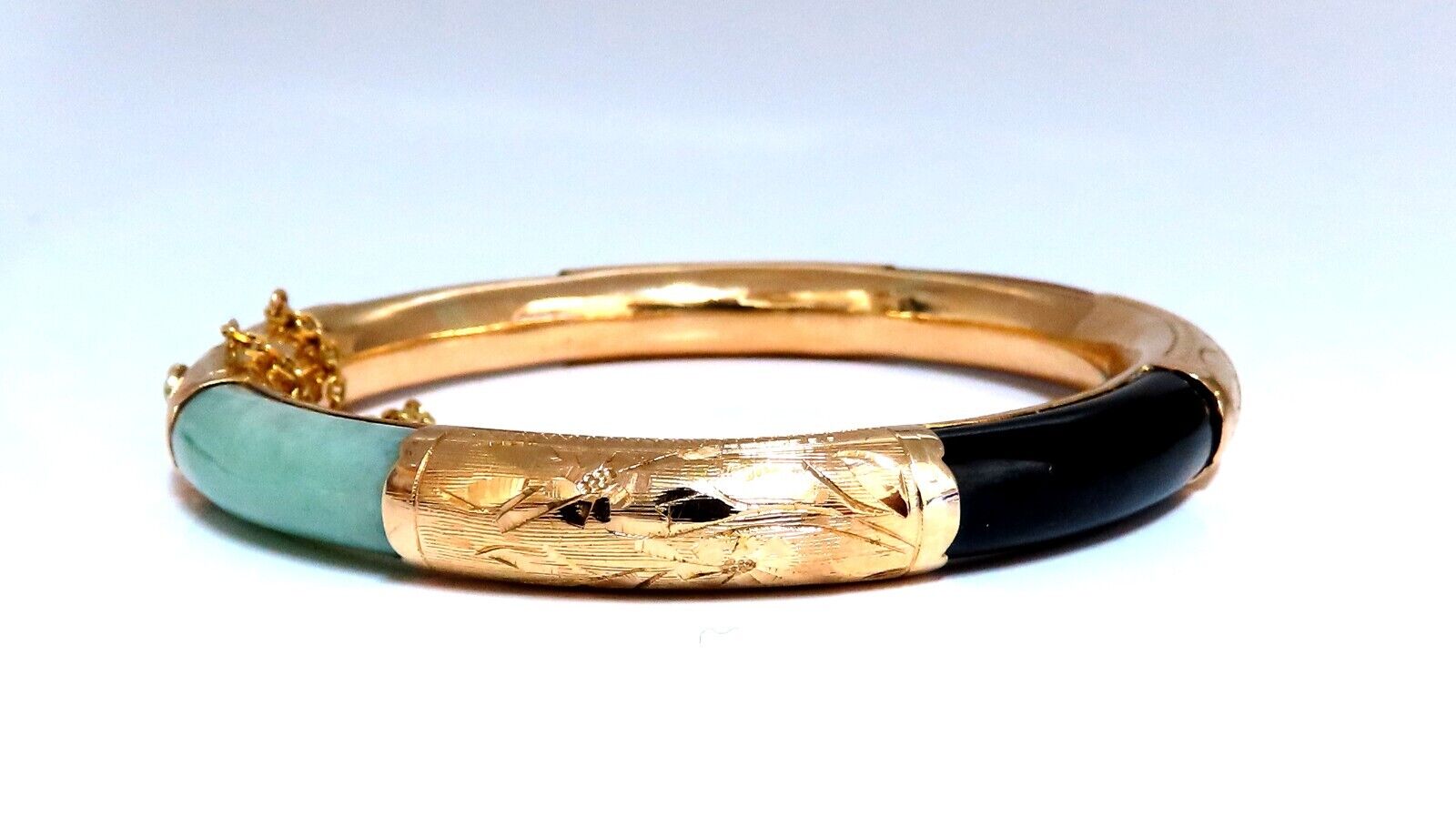 8.4mm Natural Jade Bangle Bracelet for Women - Elegant Green Stone Wrist Jewelry for Daily Wear, Meditation & Special Occasions