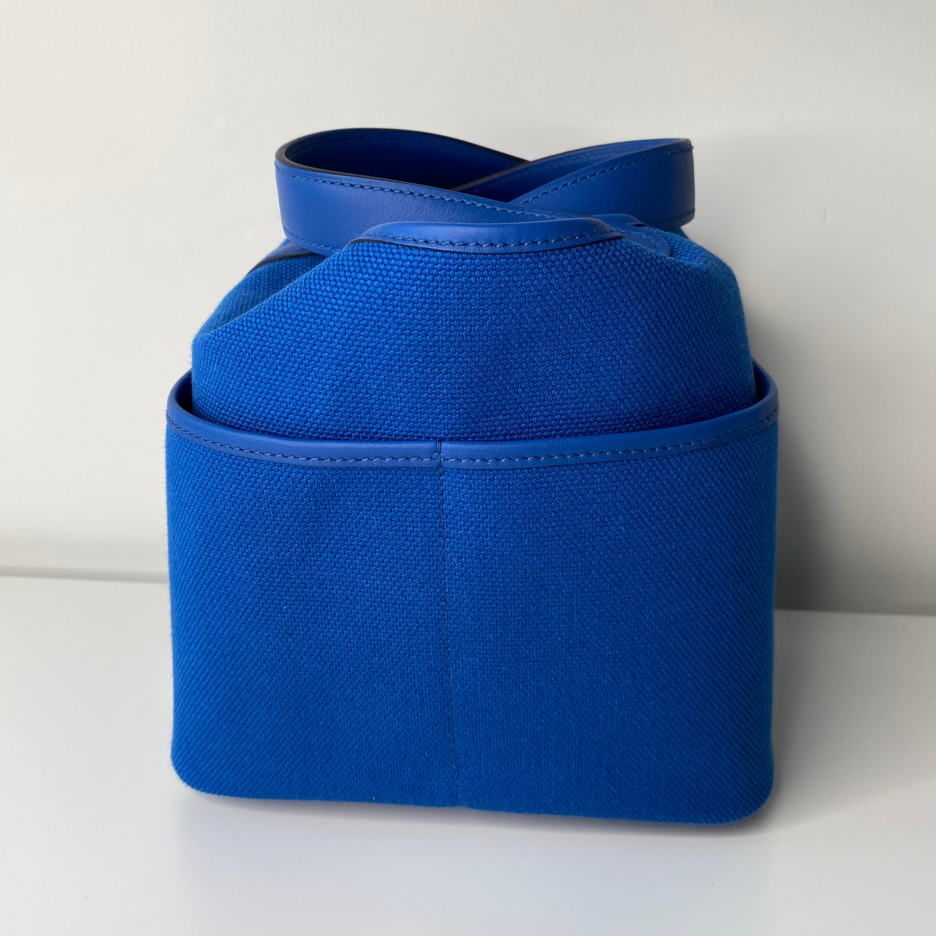 Authentic Hermes Picotin 18 Bag in Bleu Agate with Palladium Hardware - Perfect for Everyday Use, Work & Travel Accessories