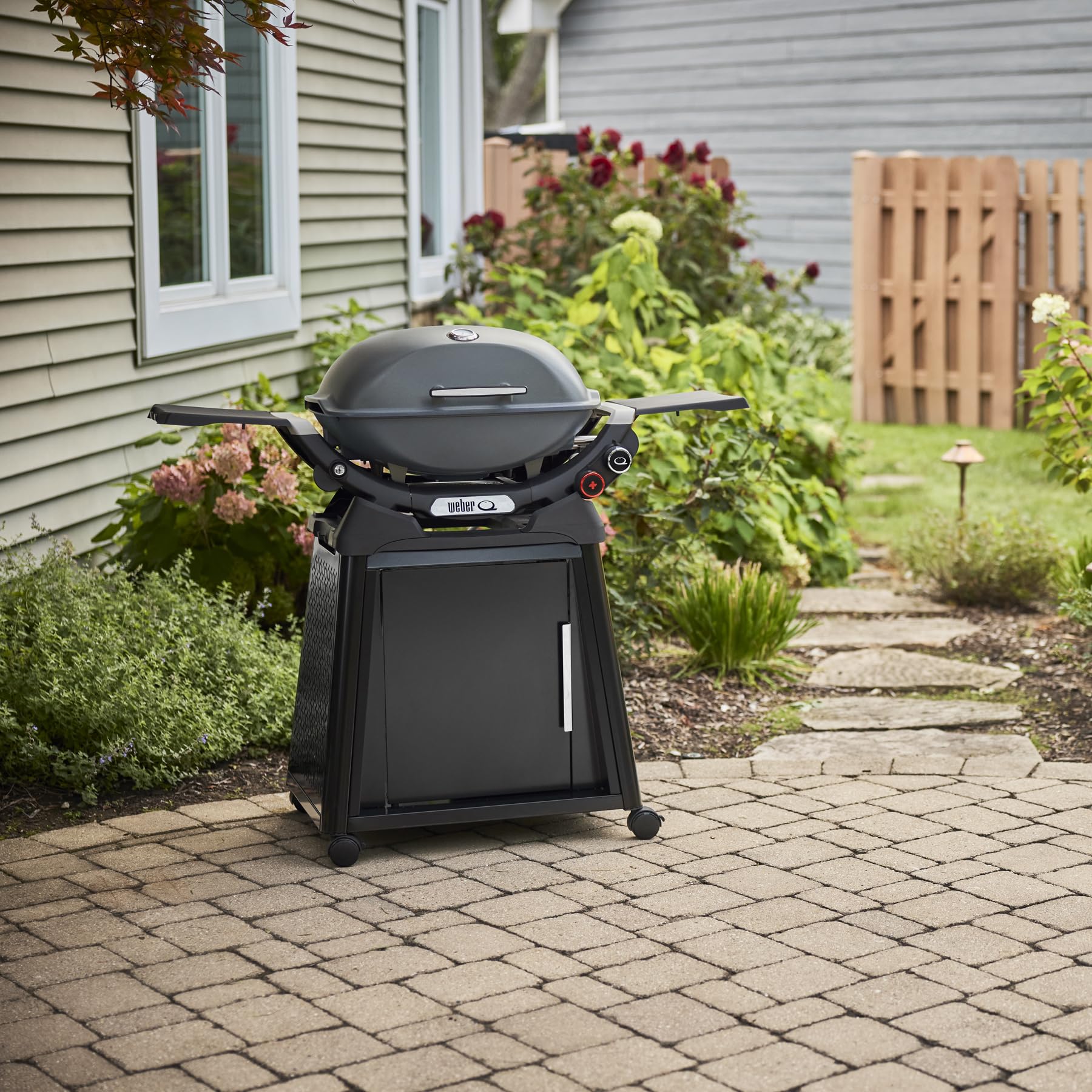 Weber Q 2800N+ Portable Liquid Propane Gas Grill with Stand - Charcoal Grey | Outdoor BBQ, Camping, Tailgating & Backyard Cooking