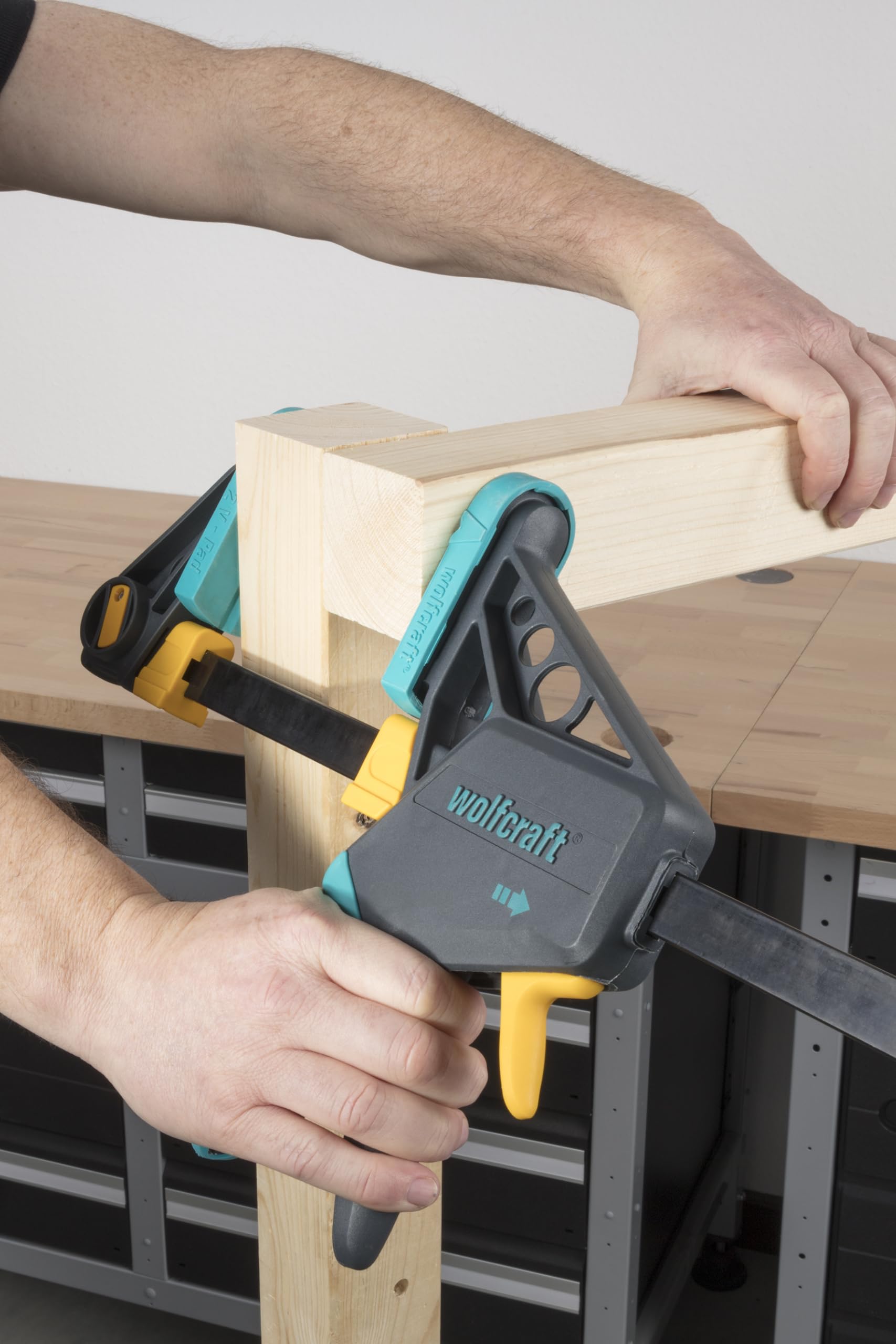 Wolfcraft EHZ PRO 100-915mm One-Hand Clamp | Professional Quick-Release Clamp for Woodworking & DIY Projects | Single-Hand Operation for Easy Clamping & Release | Perfect for Carpentry, Cabinet Making & Crafting