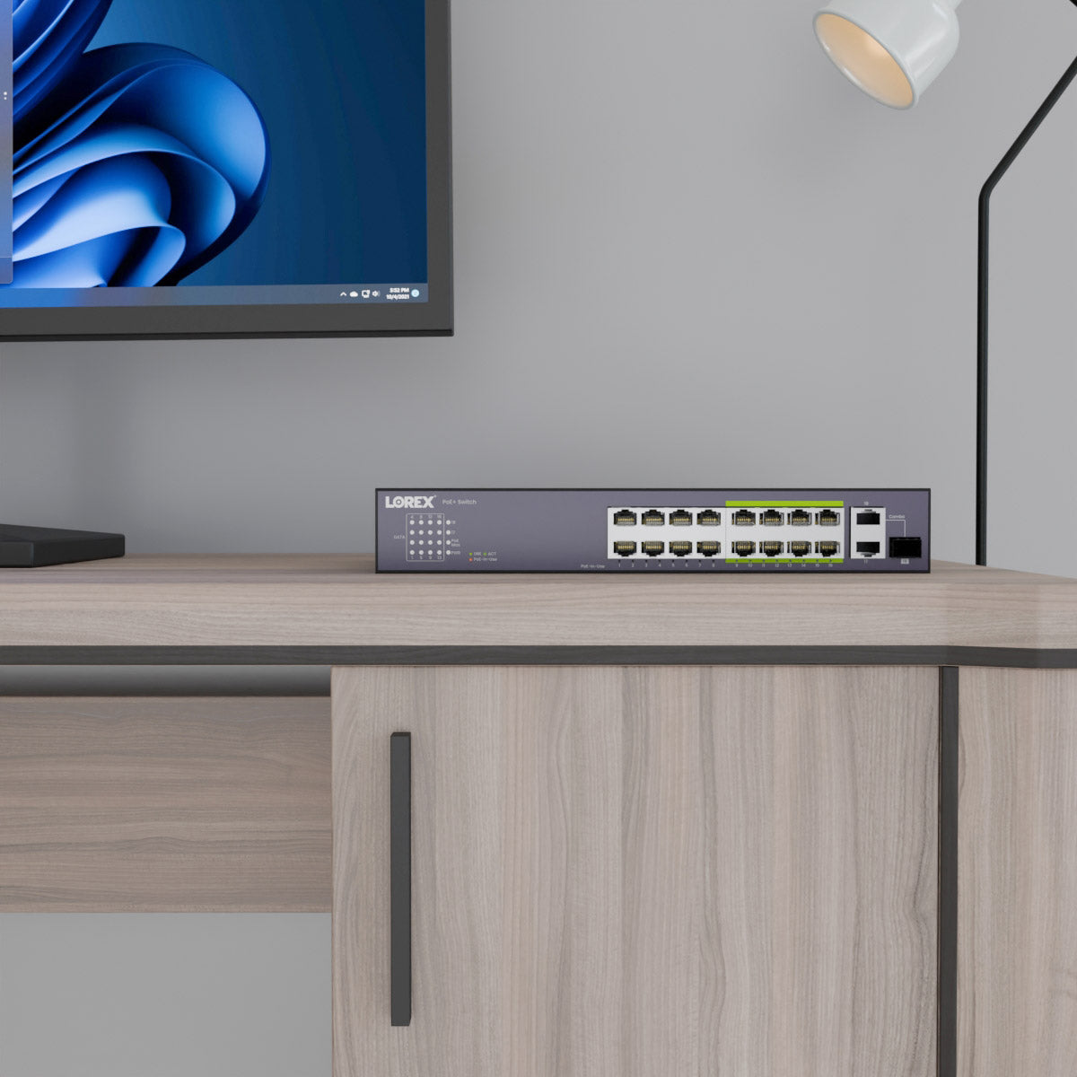 Lorex 16 Port Unmanaged Network Switch with 8 ePoE & 8 PoE+ Ports, 250W Power Budget - Ideal for Home Security Cameras, Office Networks & Small Business IT Setups