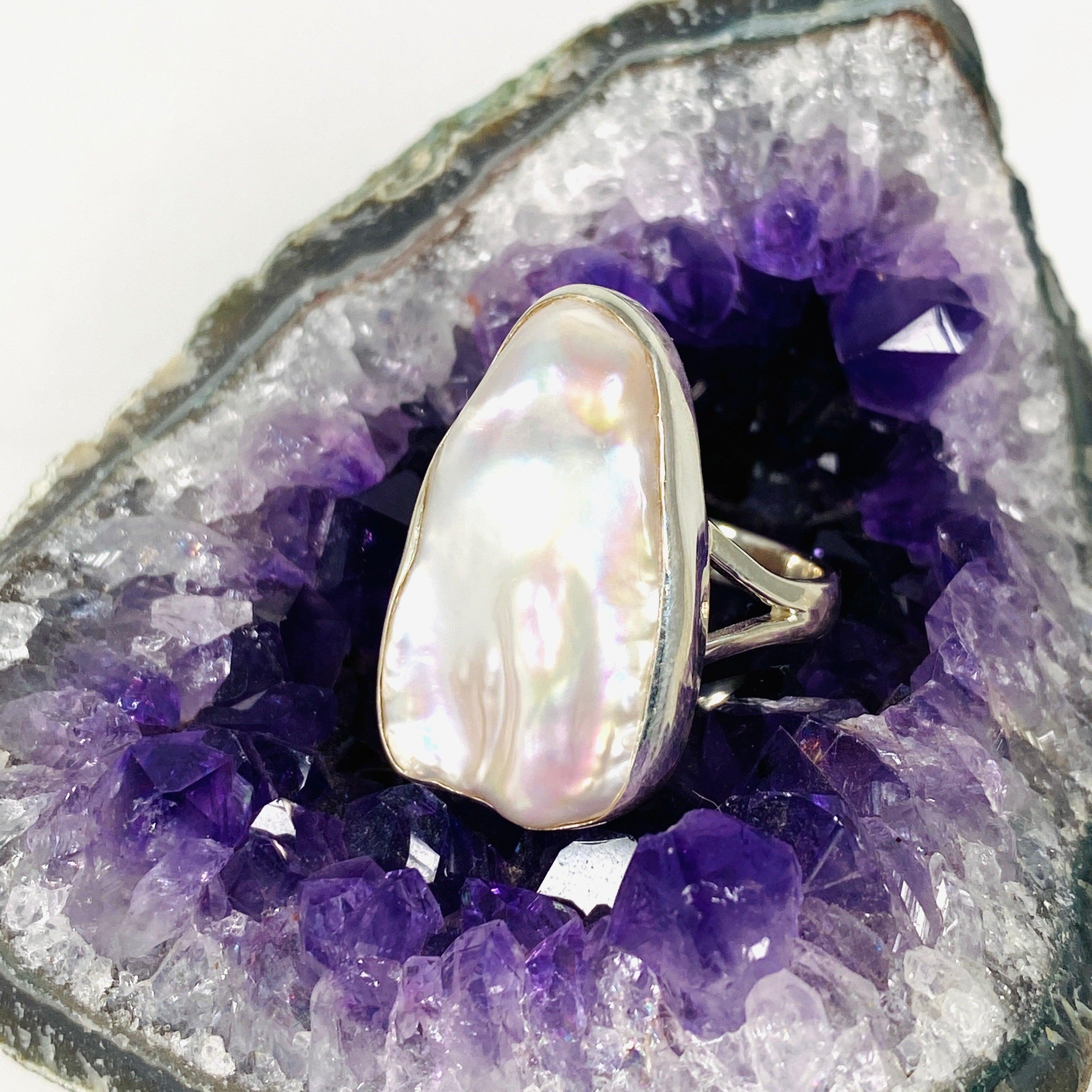 Elegant 8mm Pearl Ring for Women - KRGJ2930 | Perfect for Weddings, Parties & Special Occasions