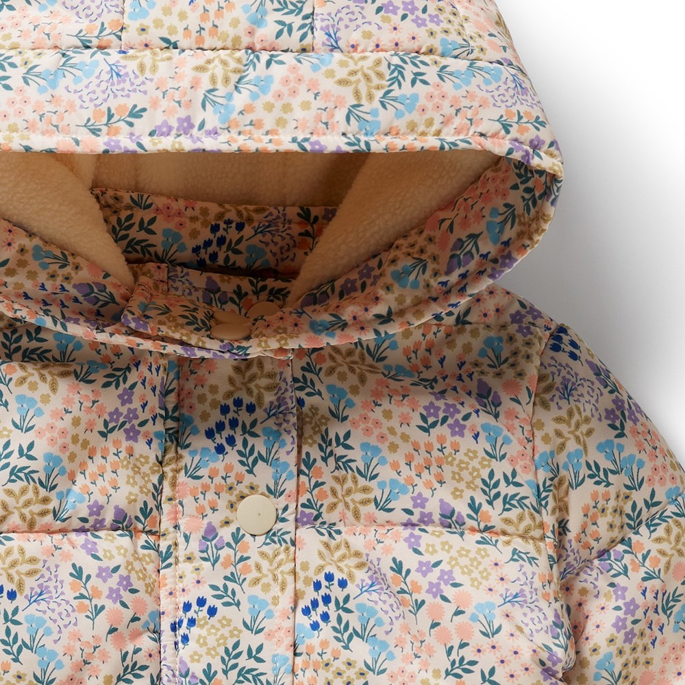 Tiny Bloom Puffer Jacket for Women - Lightweight Winter Coat, Waterproof & Warm Down Jacket - Perfect for Outdoor Activities, Skiing, and Cold Weather Fashion