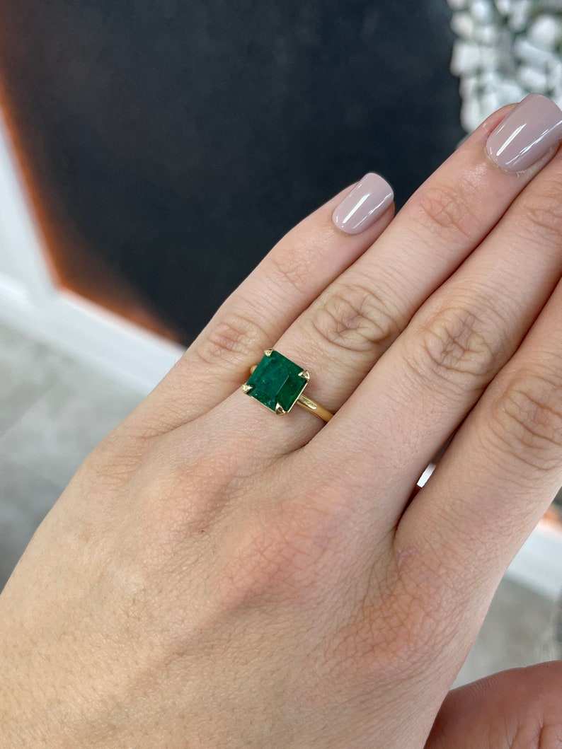 3.85 Carat Mossy Dark Green Emerald Asscher Cut Solitaire Engagement Ring in 18K Gold - Perfect for Proposals, Weddings & Anniversary Gifts