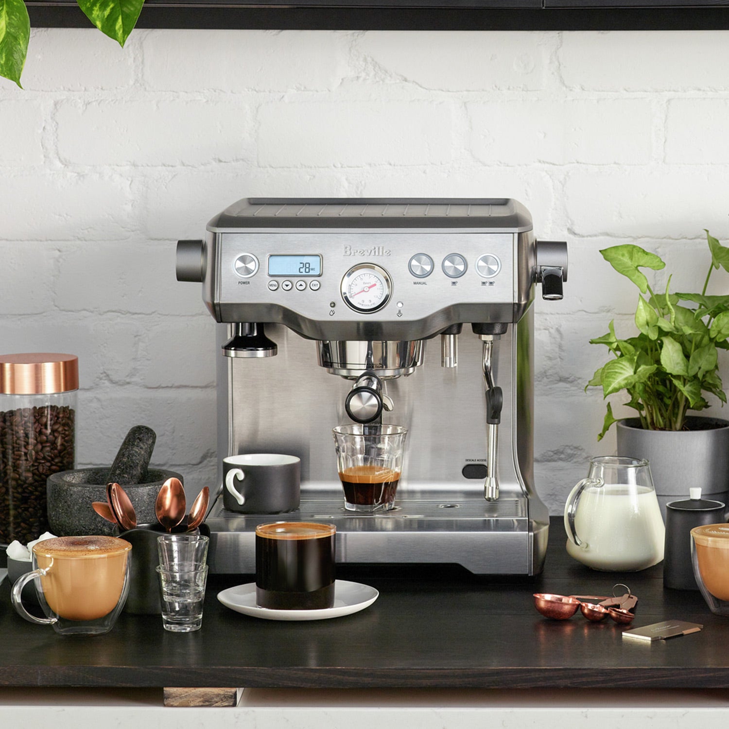 Breville BES920XL Dual Boiler Espresso Machine - Stainless Steel | Professional Coffee Maker for Home Baristas & Coffee Lovers | Perfect for Espresso, Latte & Cappuccino Making