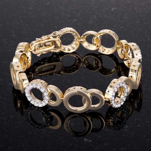 Circle Bijoux 7 Inch Two Tone Fashion Bracelet for Women - Elegant Jewelry Gift for Birthday, Anniversary & Special Occasions