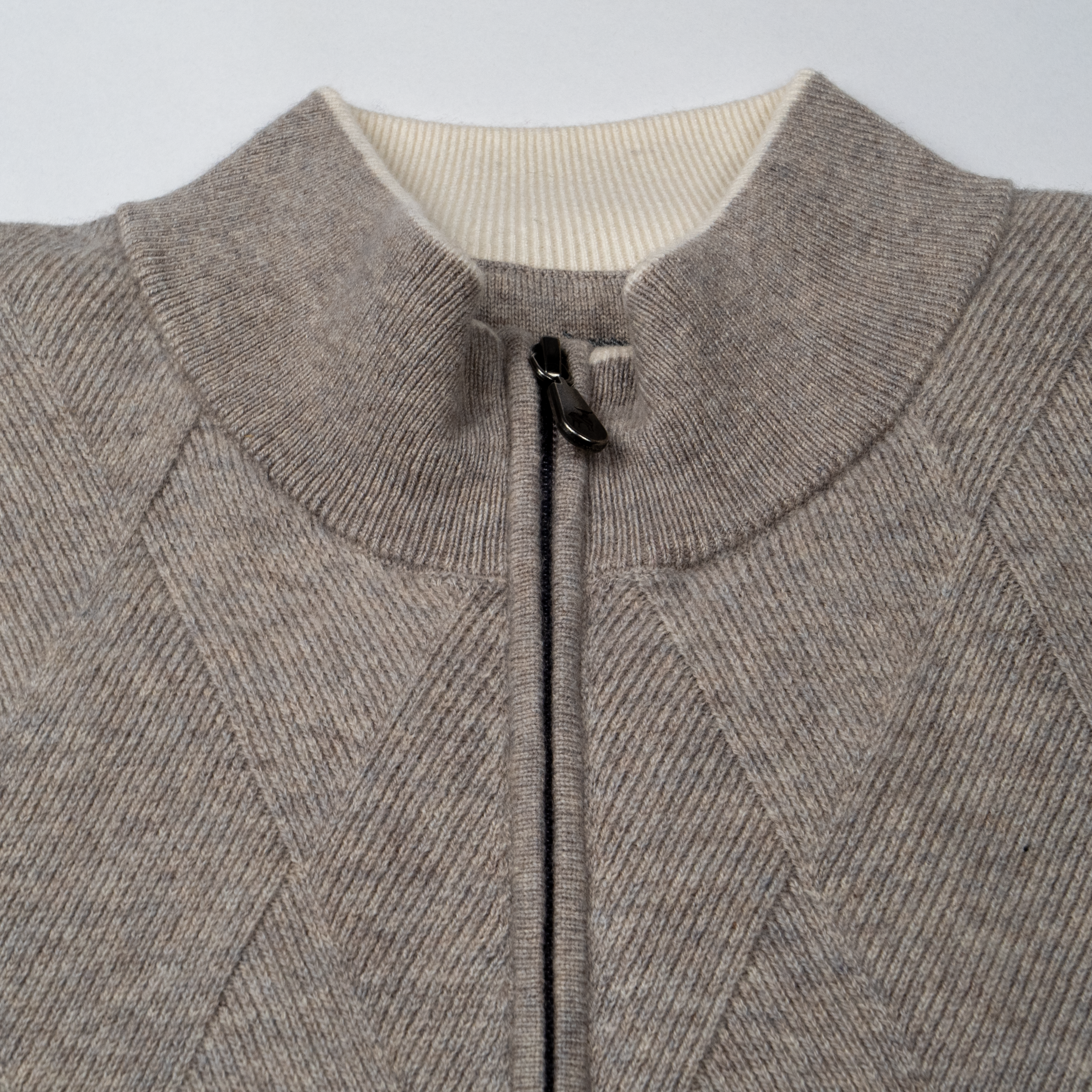 Raffi Jacquard Front Full-Zip Jacket for Men & Women | Stylish Lightweight Outerwear for Casual Wear, Travel & Outdoor Activities
