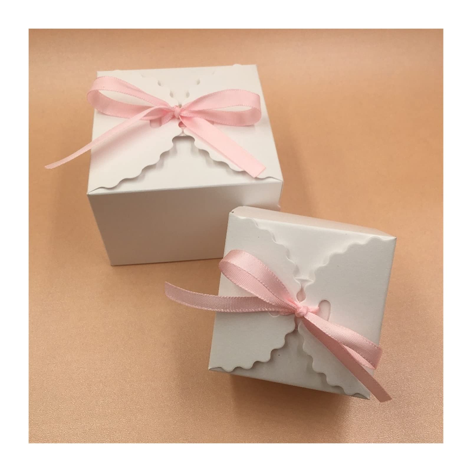 30-Piece Set of Red Candy Gift Boxes 6.5x6.5x4.5cm - Perfect for Party Favors, Wedding Treats & Holiday Snack Packaging