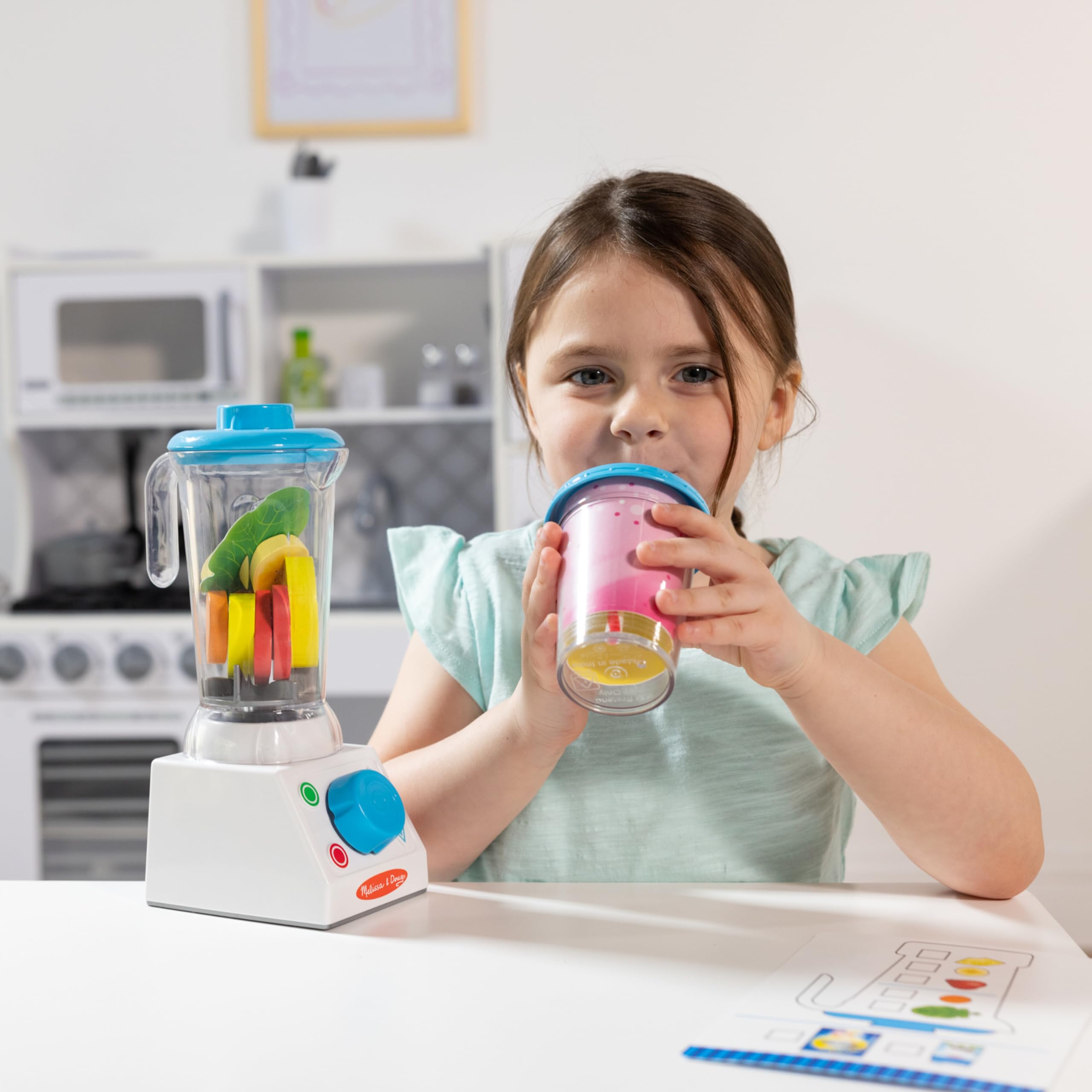 Melissa & Doug Smoothie Maker Blender Set with 22-Piece Play Food - Pretend Play Kitchen Toy for Kids, Toddlers & Preschoolers - Perfect for Role Play, Birthday Gifts & Learning Fun