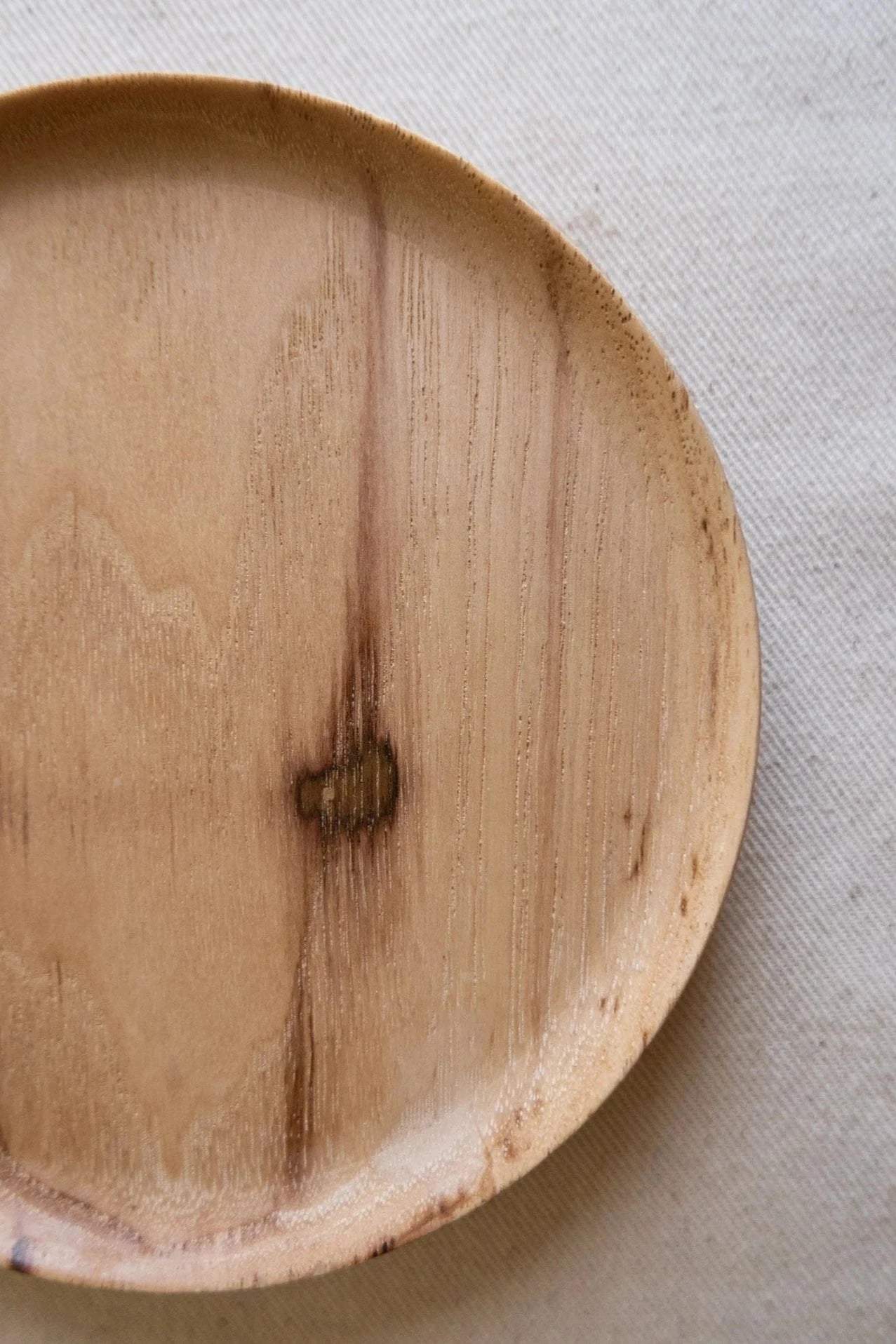 Rustic Hickory Wood Catchall Tray - Handmade Home Decor Organizer for Keys, Jewelry & Coins - Perfect for Entryway, Bedroom & Office Desk