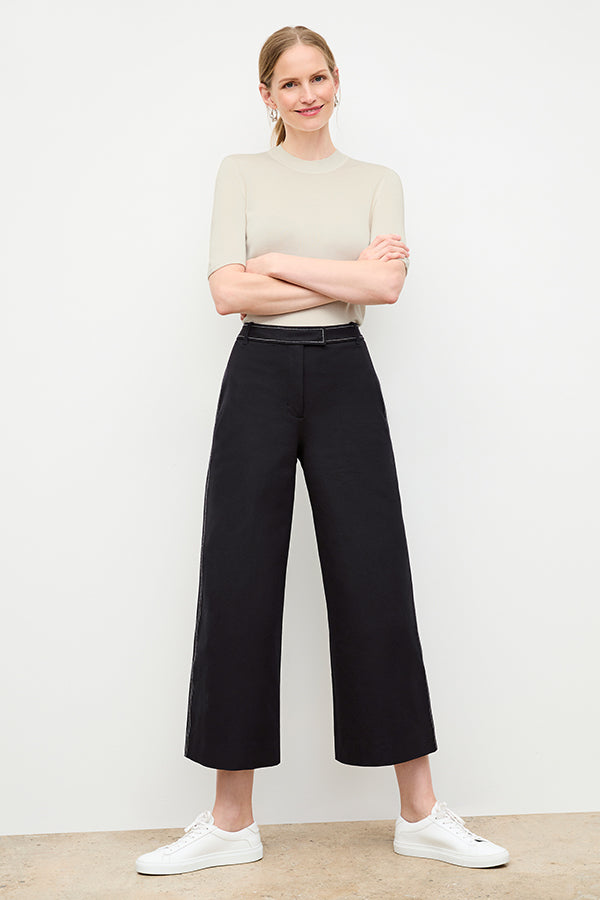 Abby Jean Contrast Stitch Eco-Friendly Denim Jeans - Black | Sustainable Fashion for Casual Wear & Everyday Outfits