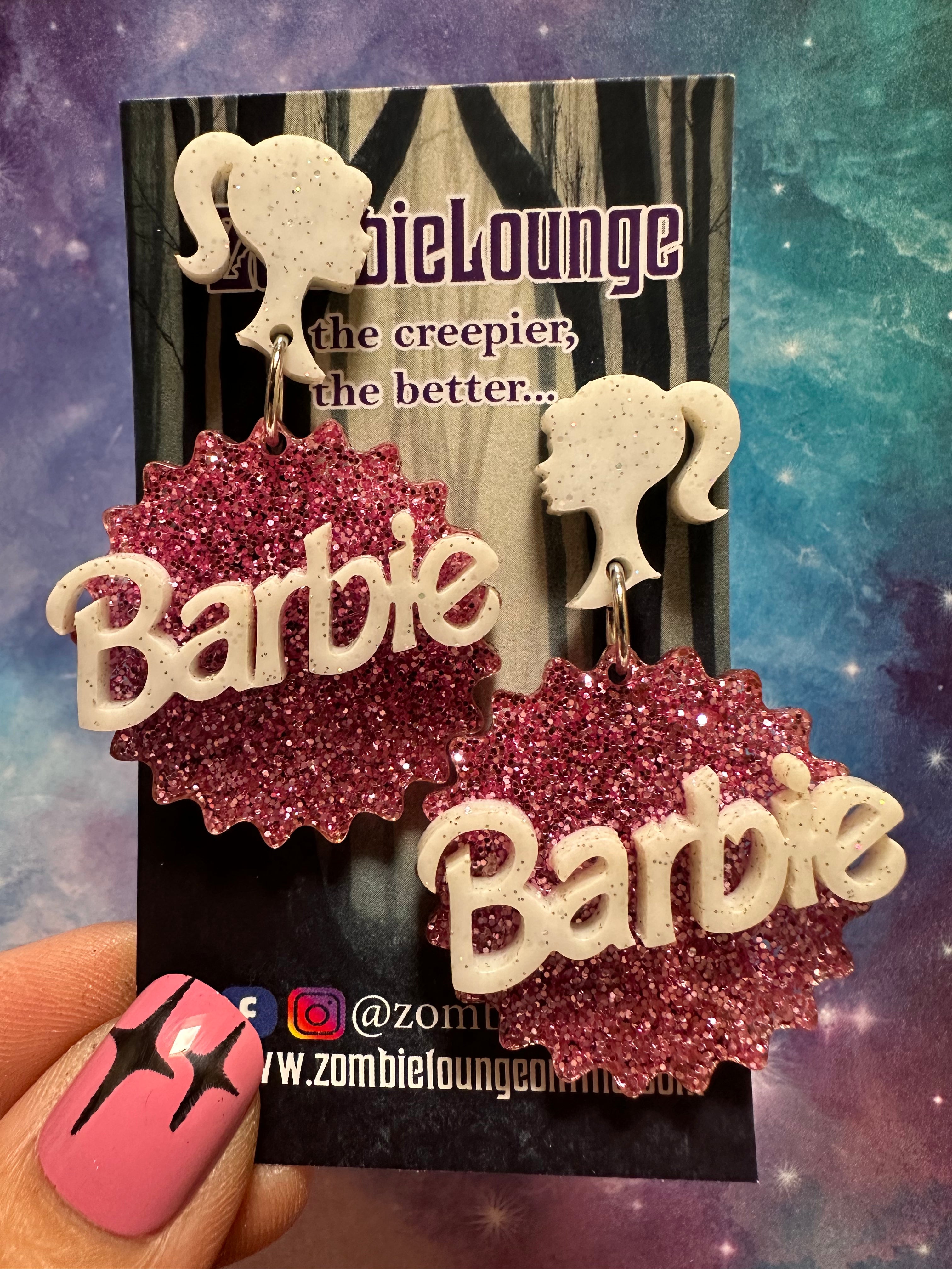 Plastic Doll Logo - Customizable & Durable for Branding, Merchandise & Collectibles - Perfect for Business Gifts, Promotional Items & Toy Collections