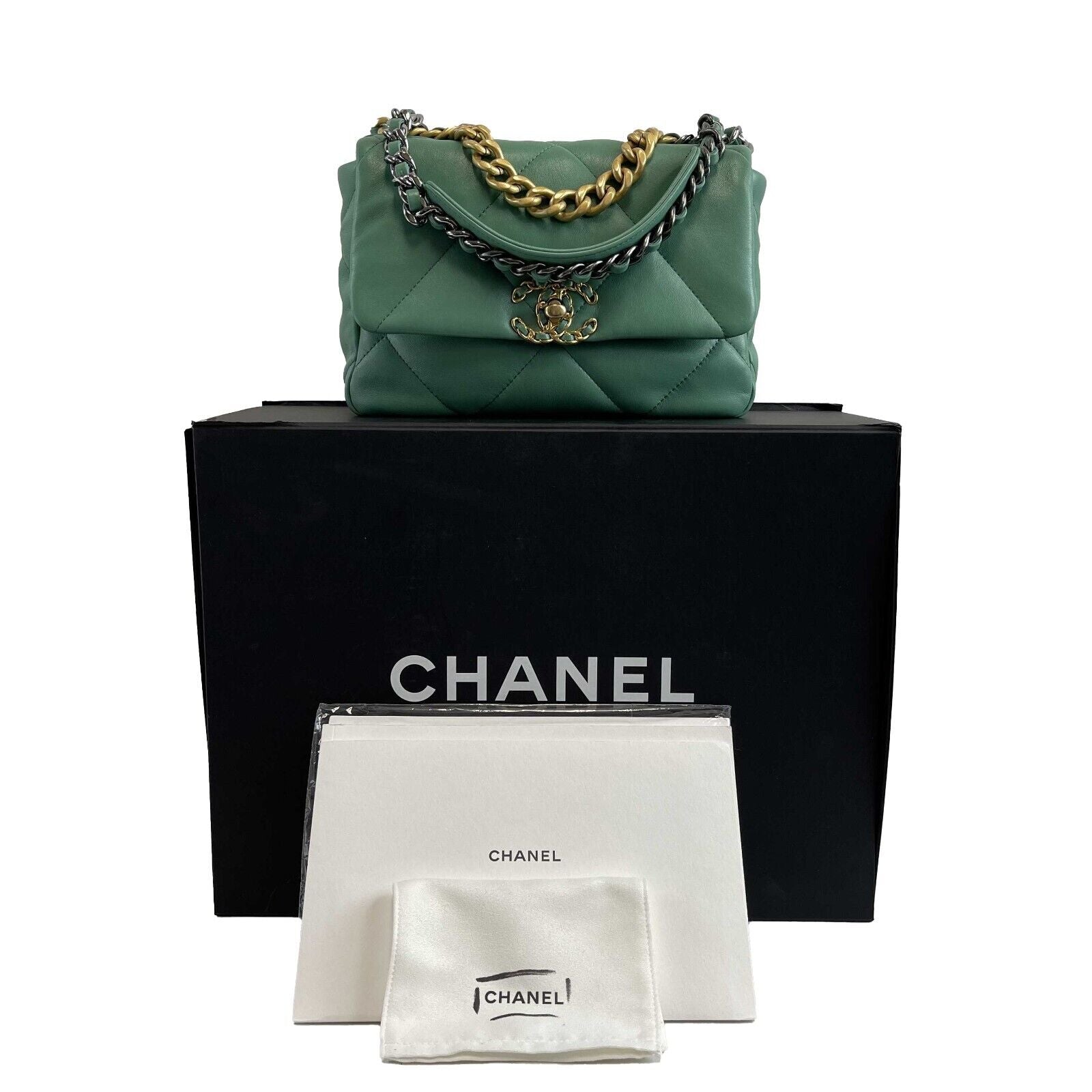 Chanel 19 Medium Green Flap Bag with CC Logo - Luxury Shoulder & Crossbody Handbag for Women | Perfect for Date Night, Office & Special Occasions
