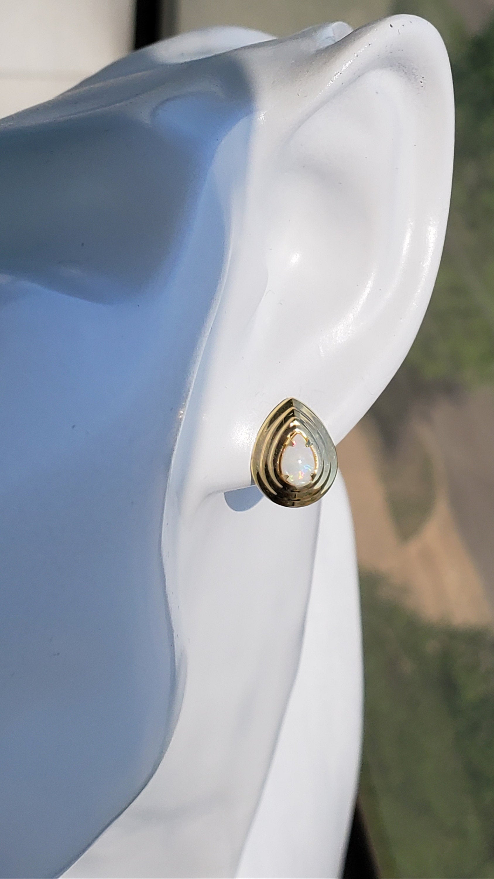 14k Yellow Gold Pear Shaped Opal Earrings for Women - Elegant Dangle Drop Jewelry for Wedding, Party & Special Occasions