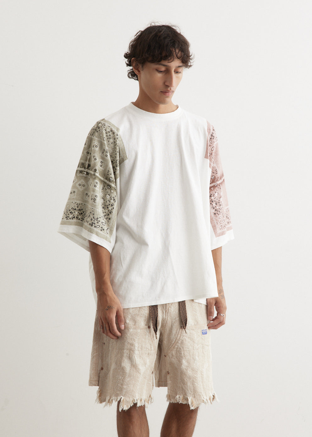 8.5 Jersey Bandanna Oversized T-Shirt - Peckish Rainbow Print - Comfortable & Stylish for Casual Wear, Music Festivals, and Street Fashion