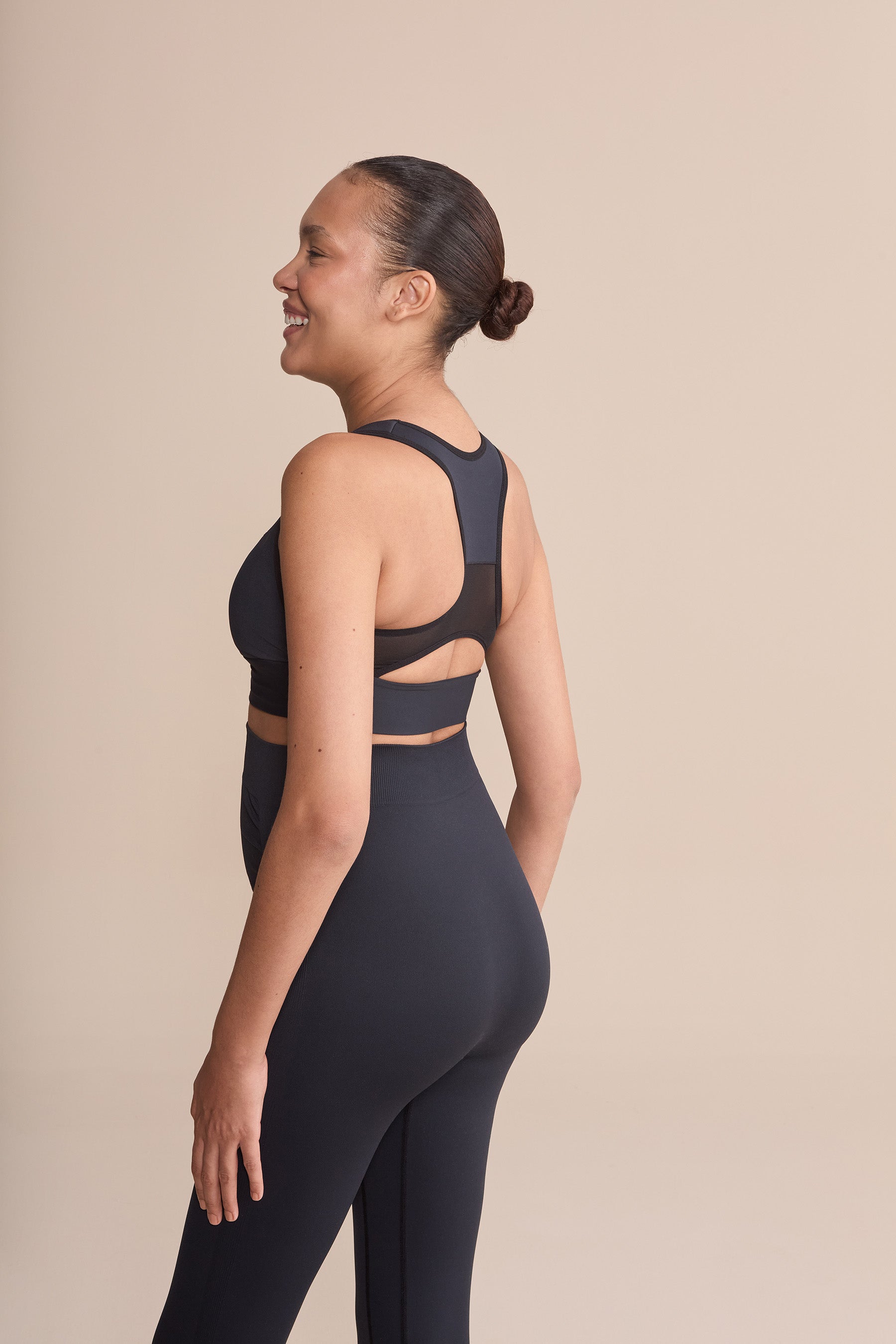 Comfortable Maternity Nursing Sports Bra for Women - Breathable & Supportive for Pregnancy, Breastfeeding & Postpartum Workouts