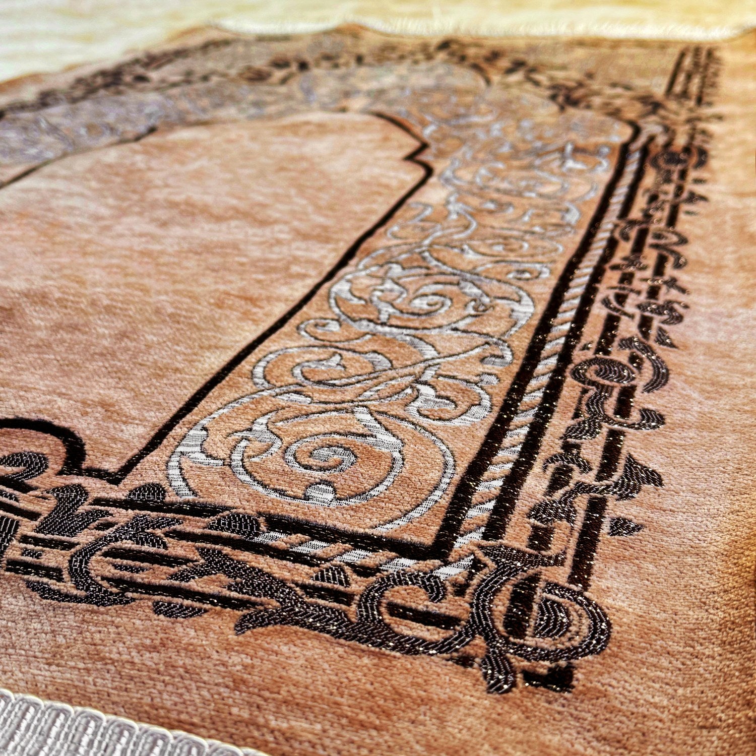 Premium Muslim Prayer Rug and Tasbih Beads Set - Soft Brown Islamic Prayer Mat with 33 Bead Dhikr Counter - Perfect for Home, Mosque, and Travel Use