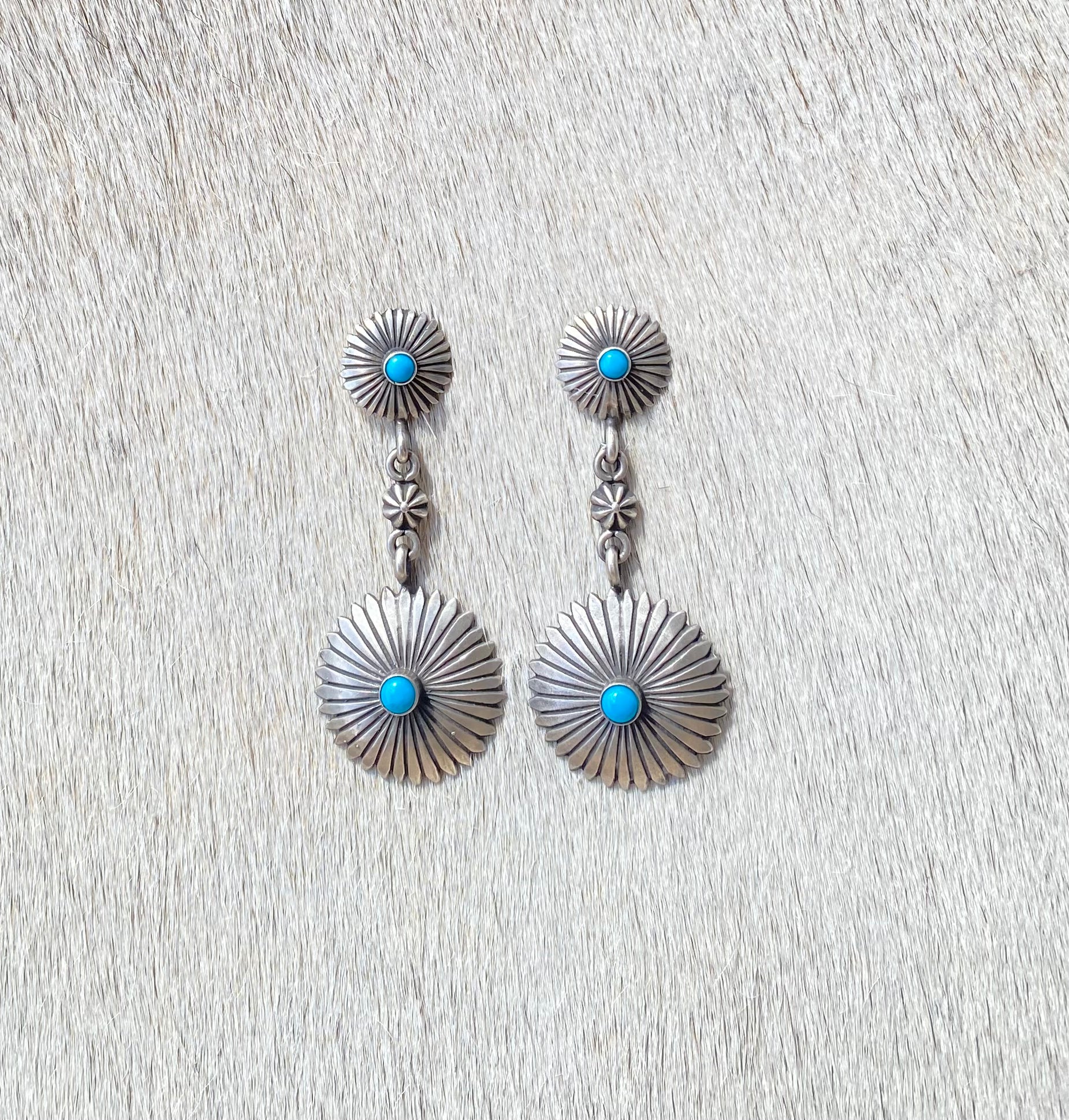 Concho Post Dangle Earrings for Women - Western Style Silver Turquoise Native American Jewelry - Perfect for Cowgirl Outfits, Rodeo Events & Boho Fashion