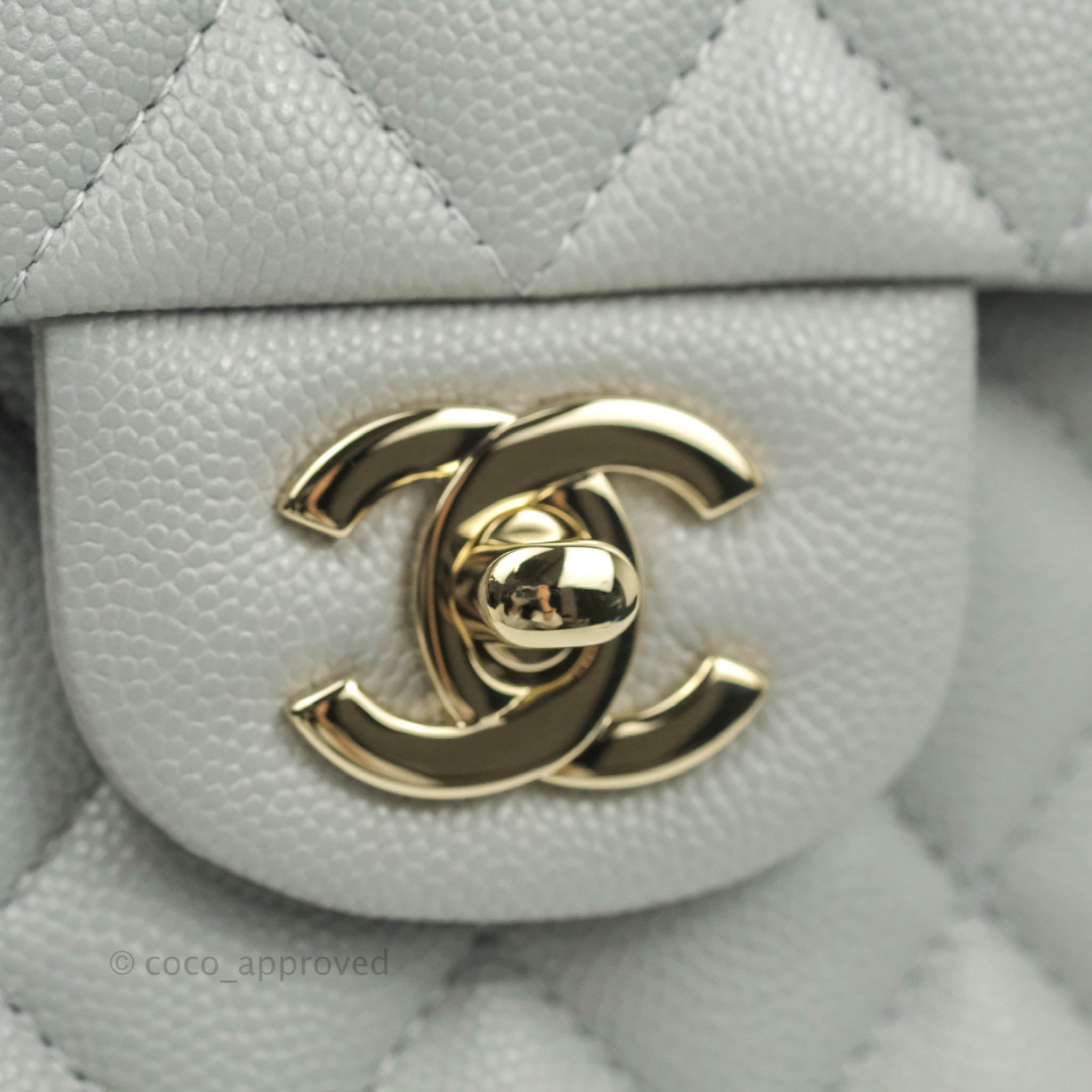 Chanel Classic Medium Double Flap Bag in Grey Caviar Leather with Gold Hardware 21A - Luxury Handbag for Women, Perfect for Work, Evening Events & Special Occasions