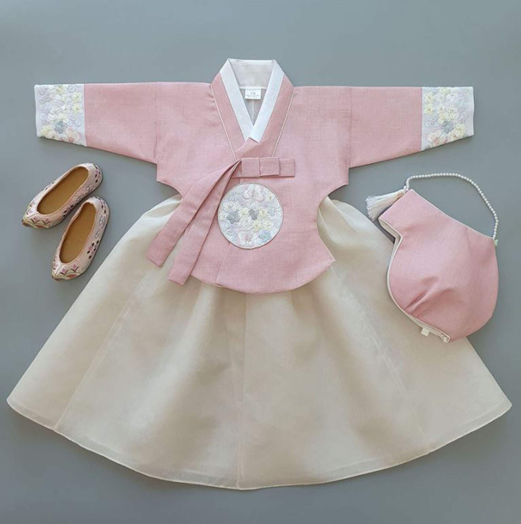 Traditional Korean Hanbok Dress for Baby Girl - Pink & Beige 100th Day Birthday Celebration Outfit | Perfect for First Birthday Party, Photo Shoots & Cultural Events