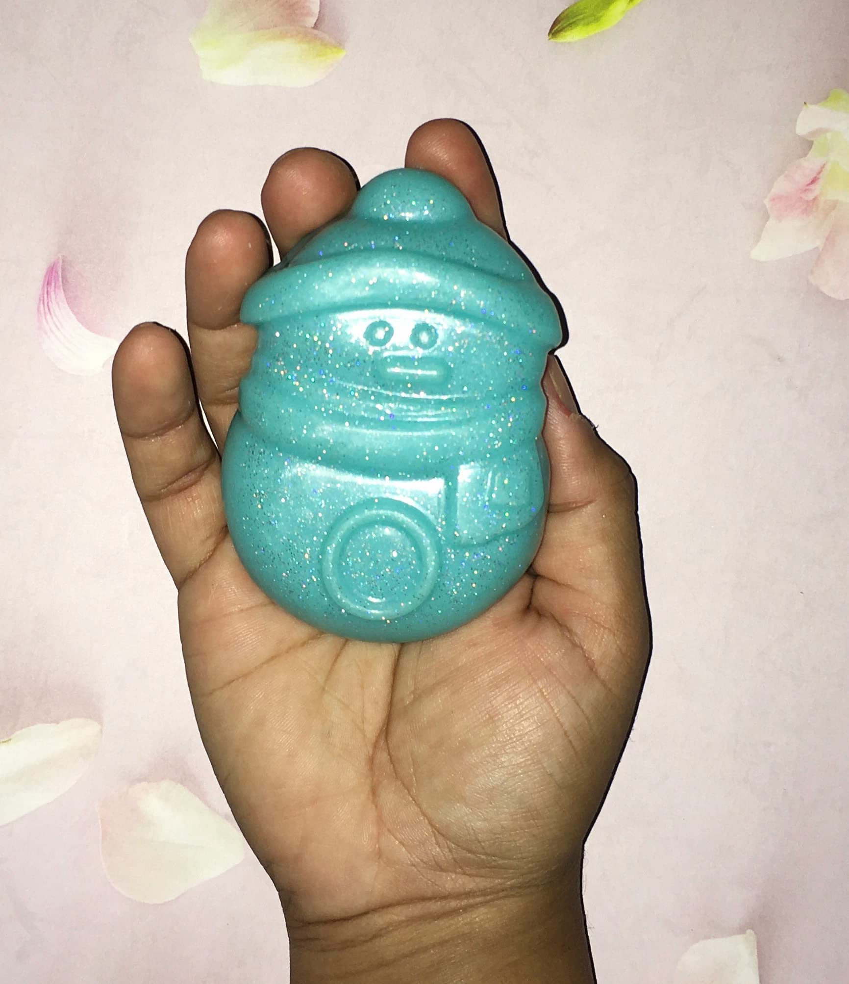 Handmade Natural Baby Snowman Soap - Pack of 2 | Paraben & SLS Free | Christmas Gifts for Kids | Perfect for Holiday Stocking Stuffers & Birthday Party Favors