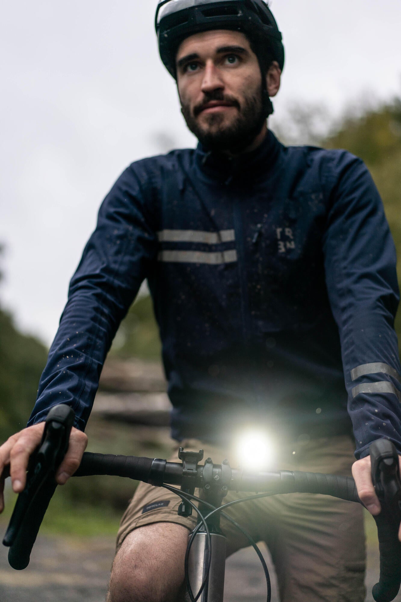 Triban GRVL 900 Ti Gravel Bike - Lightweight Titanium Frame, All-Terrain Performance for Adventure Cycling & Commuting | Perfect for Off-Road Trails, Bikepacking & Daily Rides