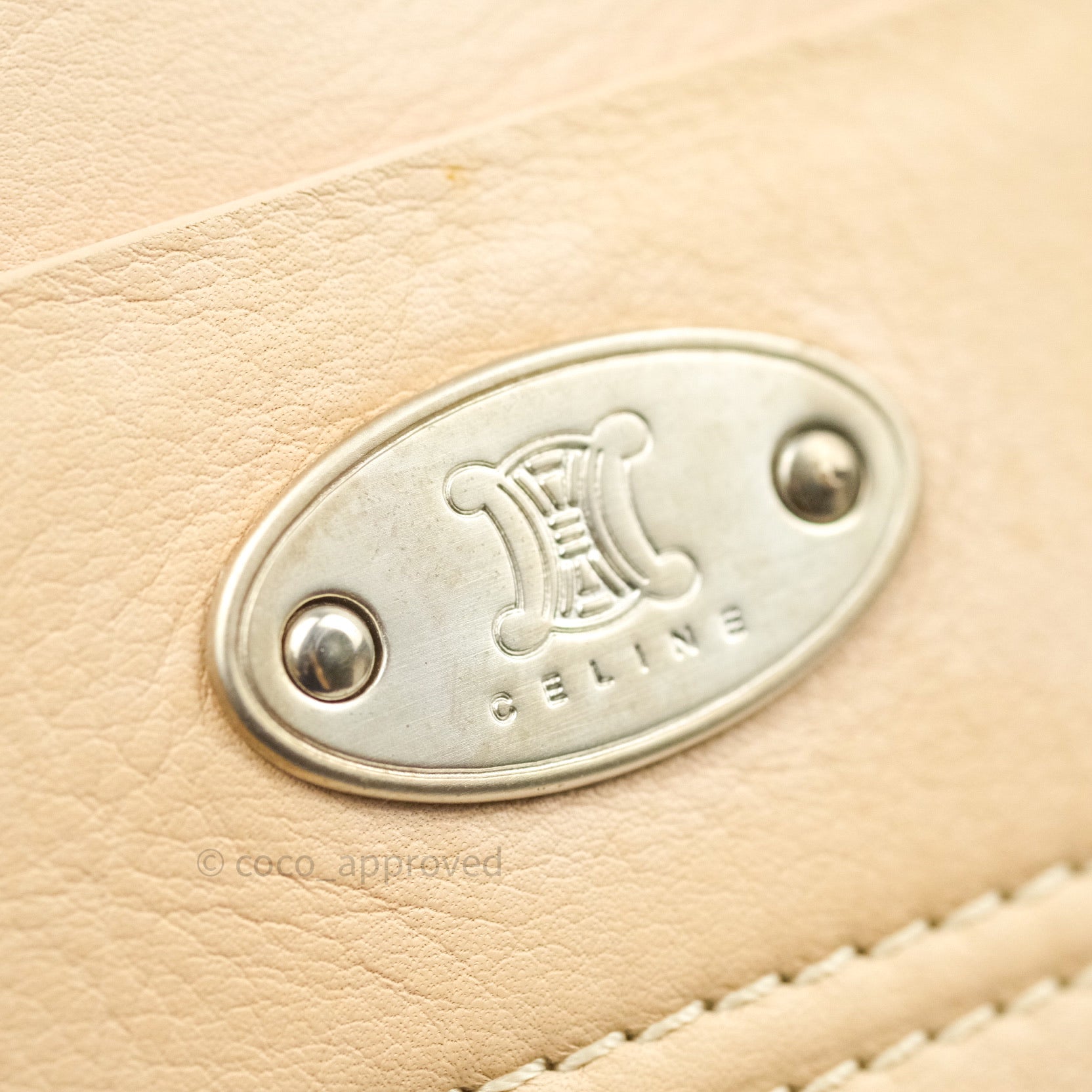 Vintage Céline Cream Boogie Handbag - Luxury Leather Shoulder Bag for Women | Perfect for Office, Travel & Evening Events