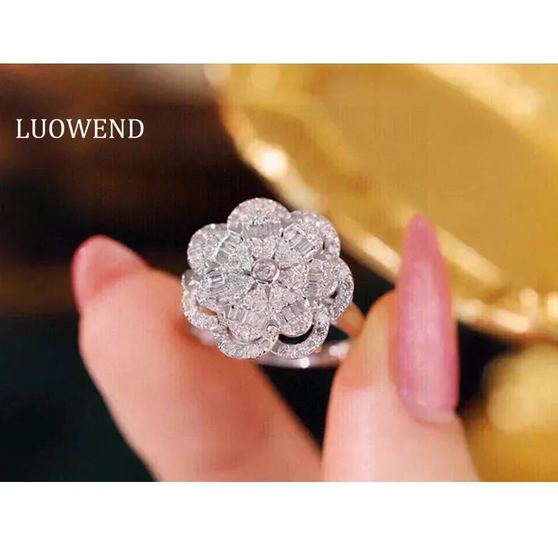 18K White Gold Flower Diamond Engagement Ring for Women - 0.90 Carat Natural Diamond Wedding Ring | Luxury Bridal Jewelry for Proposals, Anniversaries & Special Occasions